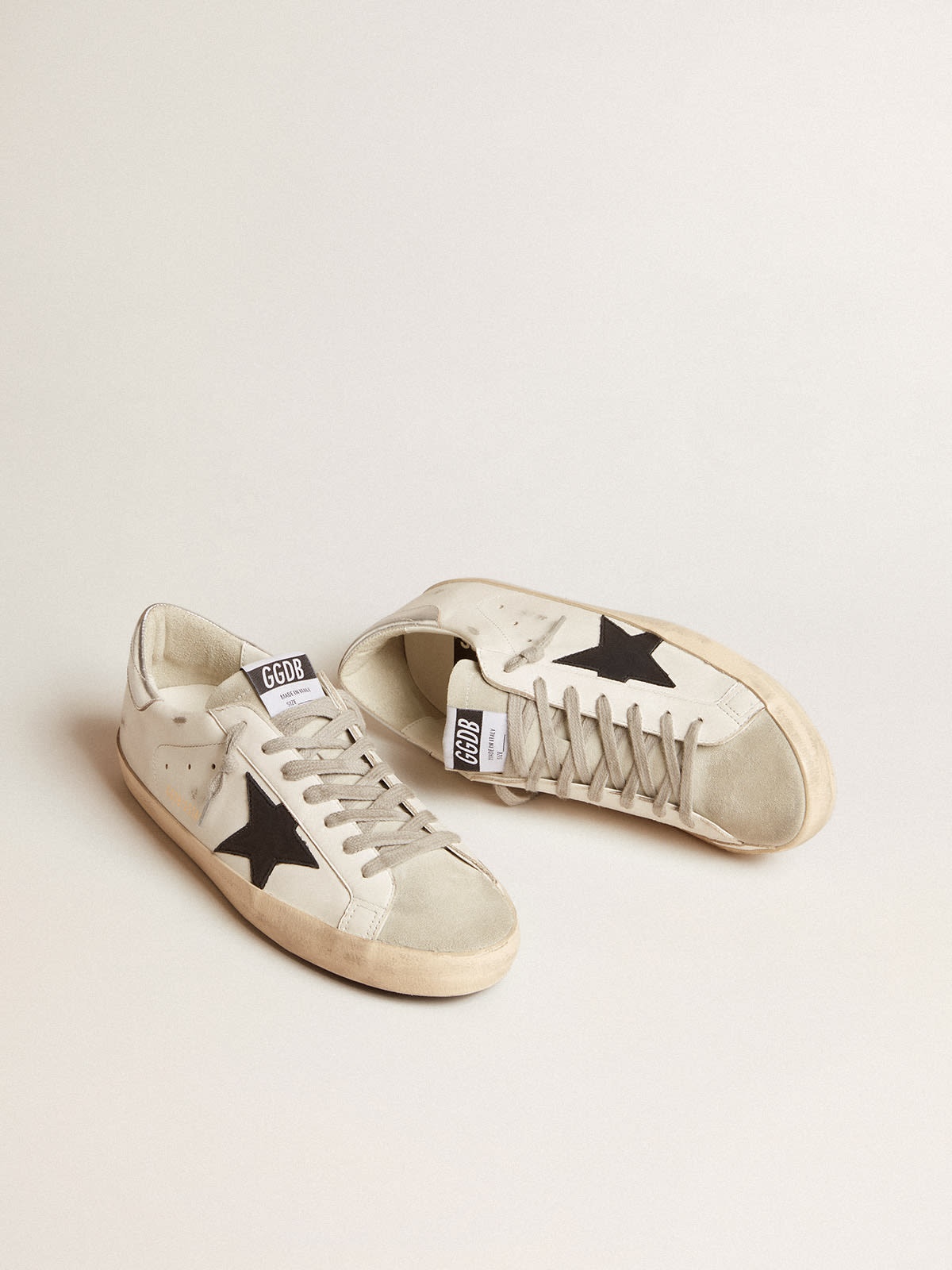 Super-Star with black nubuck star and silver leather heel tab - 2