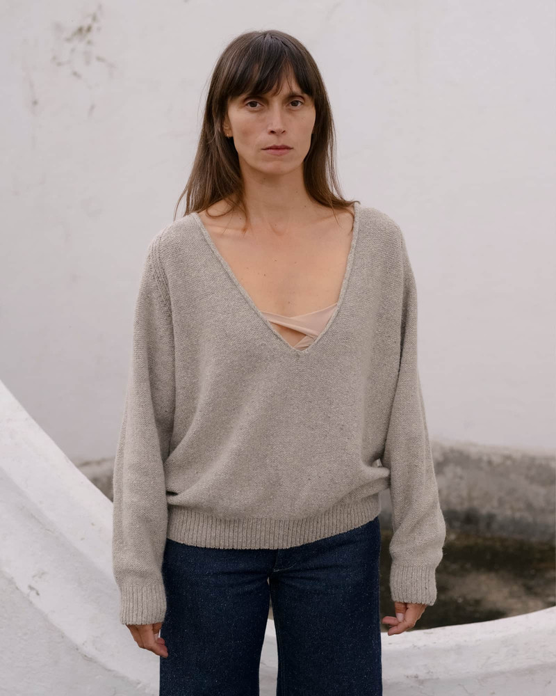 Soar V Neck - Recycled Wool 6