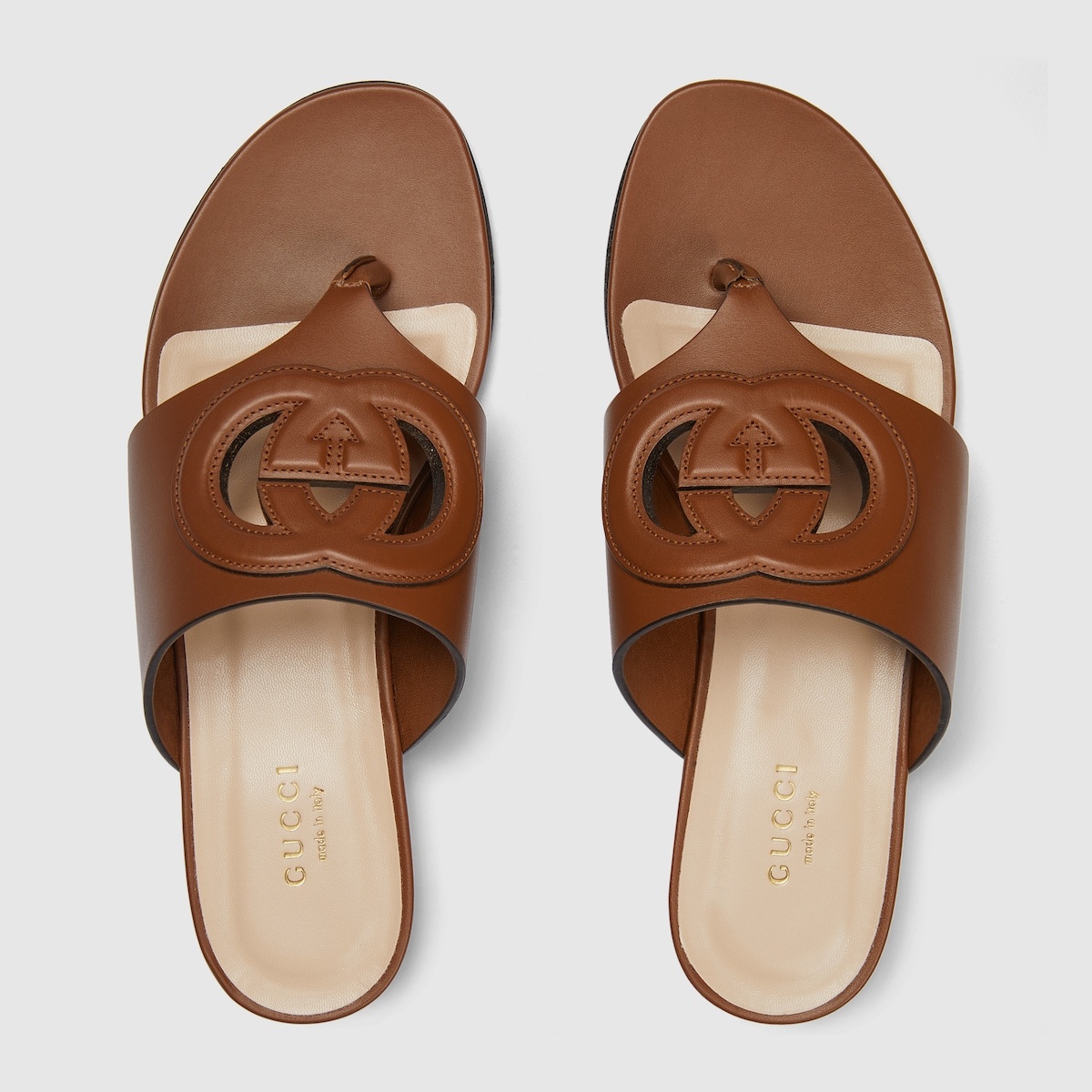 【GUCCI 】Interlocking G Cut-Out Flip-Flop Sandals WHITE Interlocking G slides in white - Gucci | Mytheresa