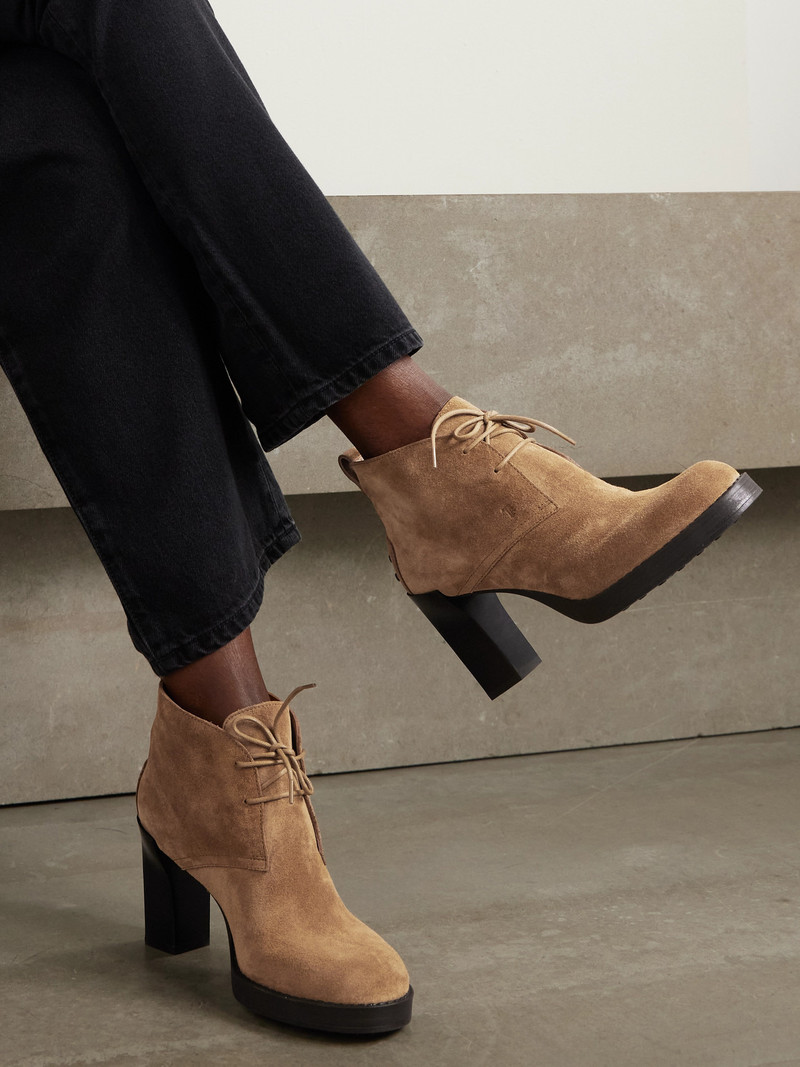 Tod's Gomma Suede Ankle Boots outlook