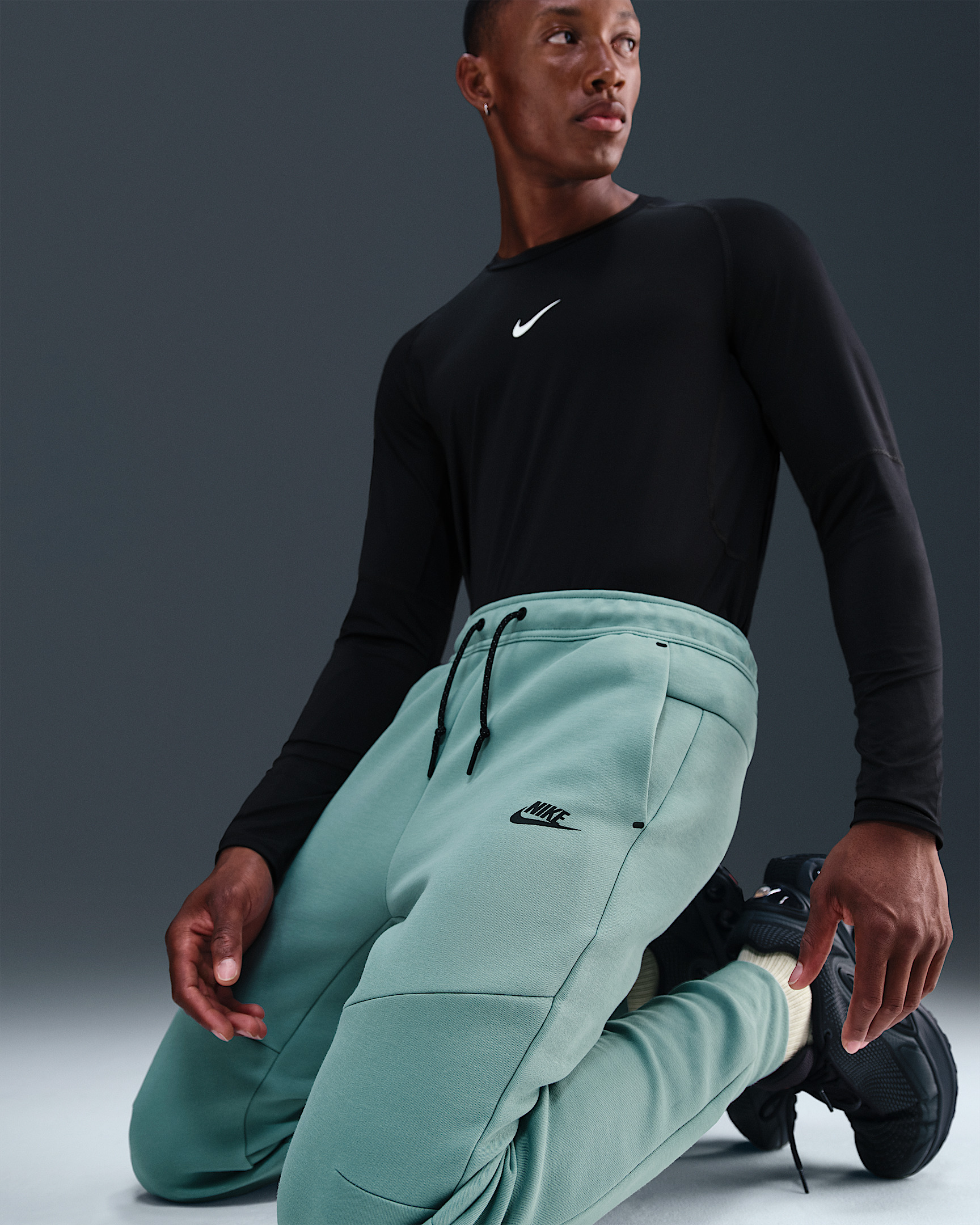Nike Tech Men's Fleece Joggers - 5