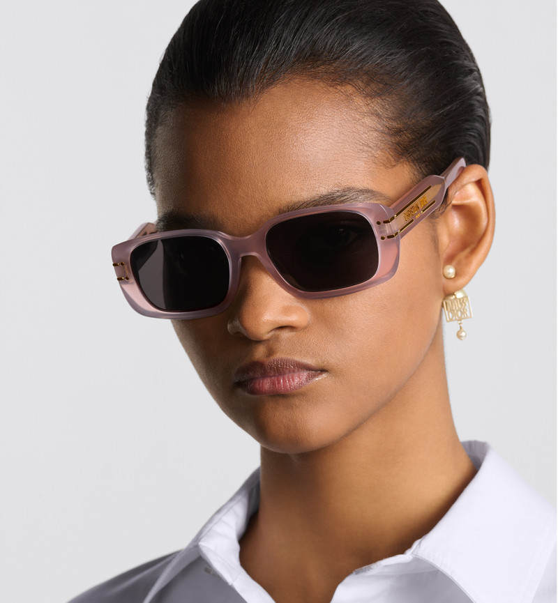 Dior DiorSignature S12F outlook