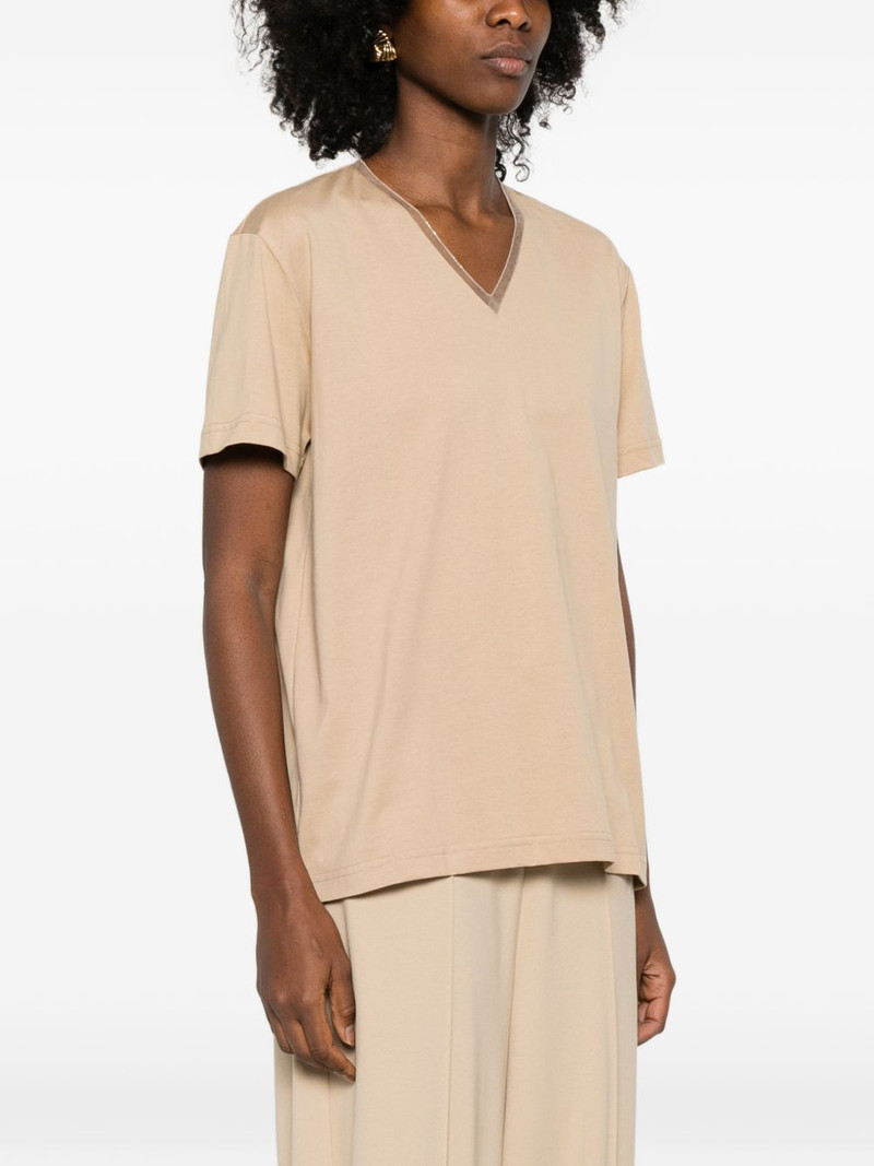 V-neck T-shirt 3