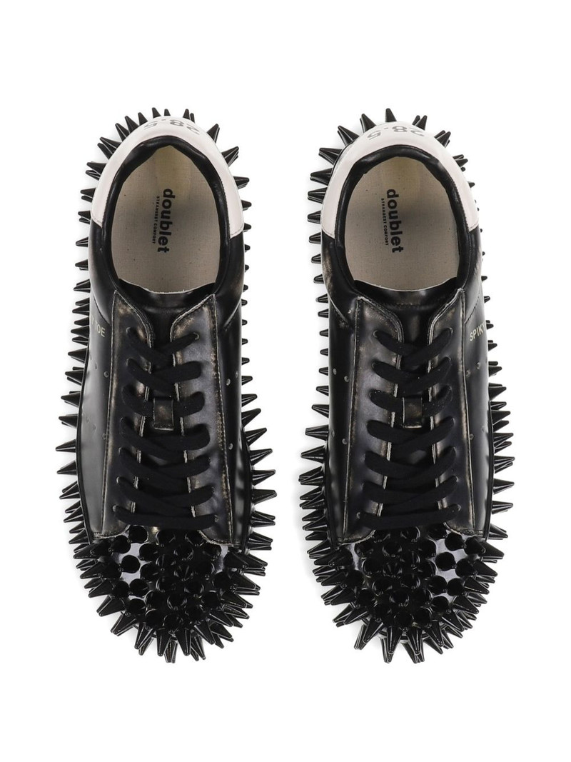 Spiky embellished lace-up low-top sneakers 3