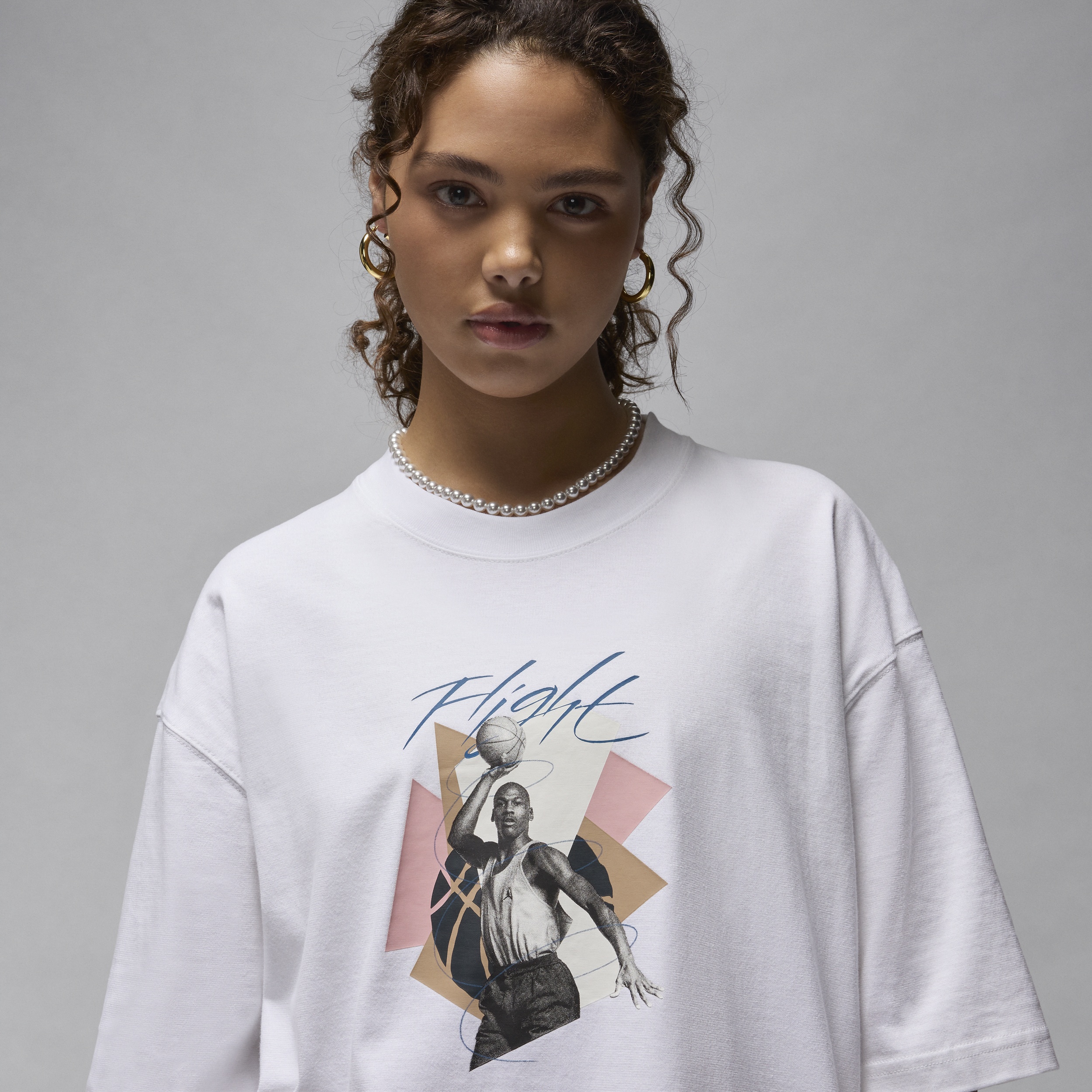 Women's Jordan Oversized Graphic T-Shirt - 3