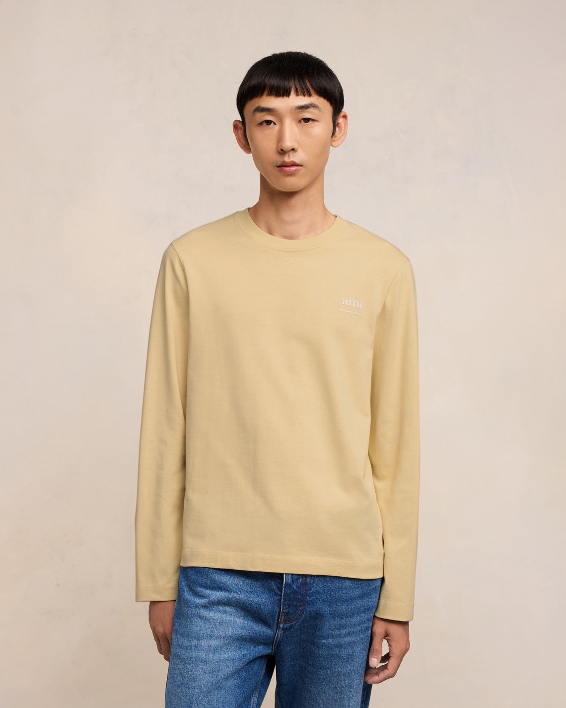 関税込み AMI PARIS alexandre mattiussi long sleeve t-shirt AMI Paris Ami Alexandre Mattiussi T-shirt | Black | FARFETCH