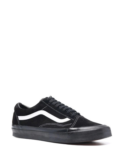 Vans Old Skool 36 DX sneakers outlook