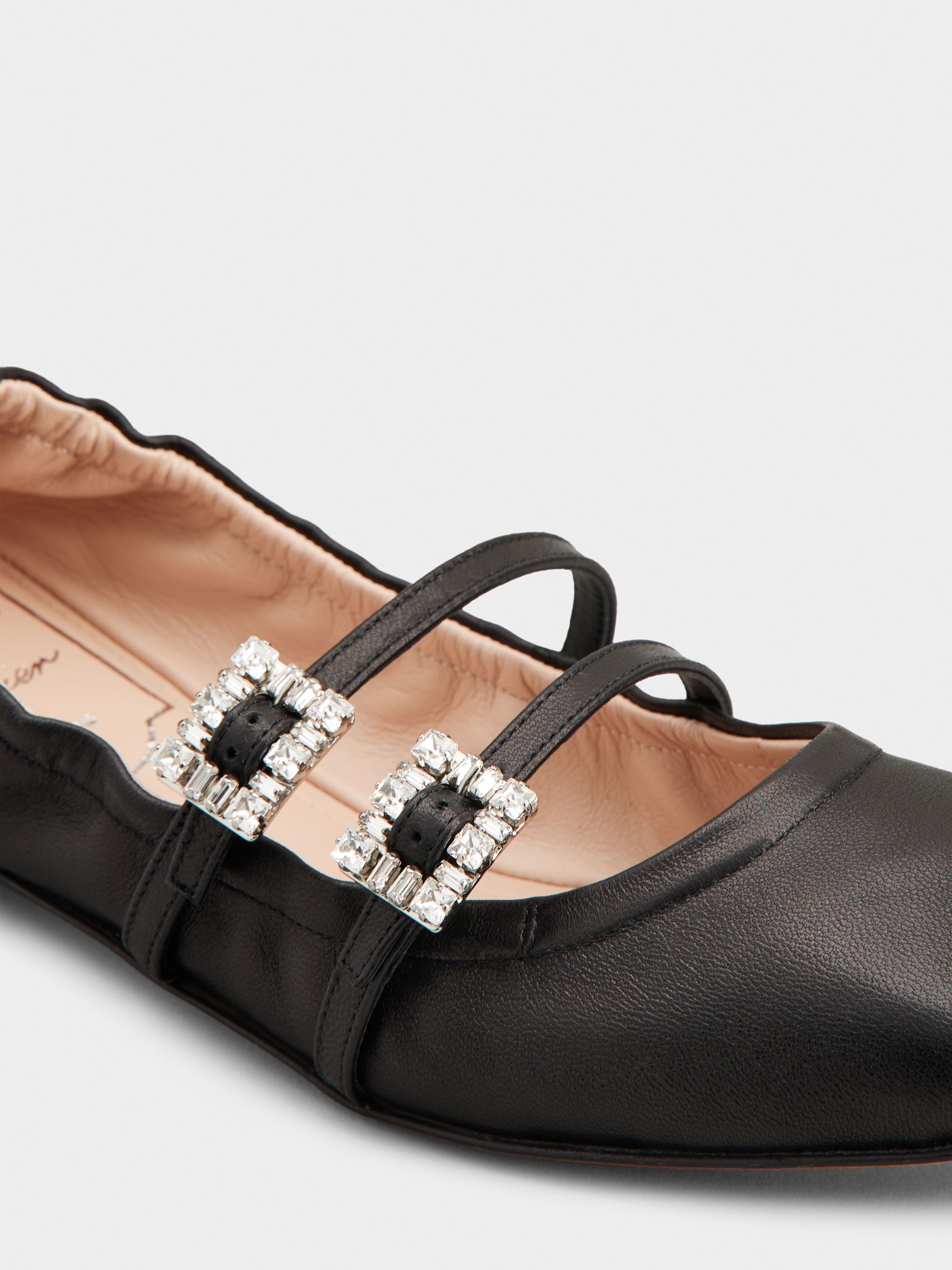 フラットシューズ Roger Vivier Jewel strap ballet flats Roger Vivier Black Jewel Strap Ballet Flats for Women Online