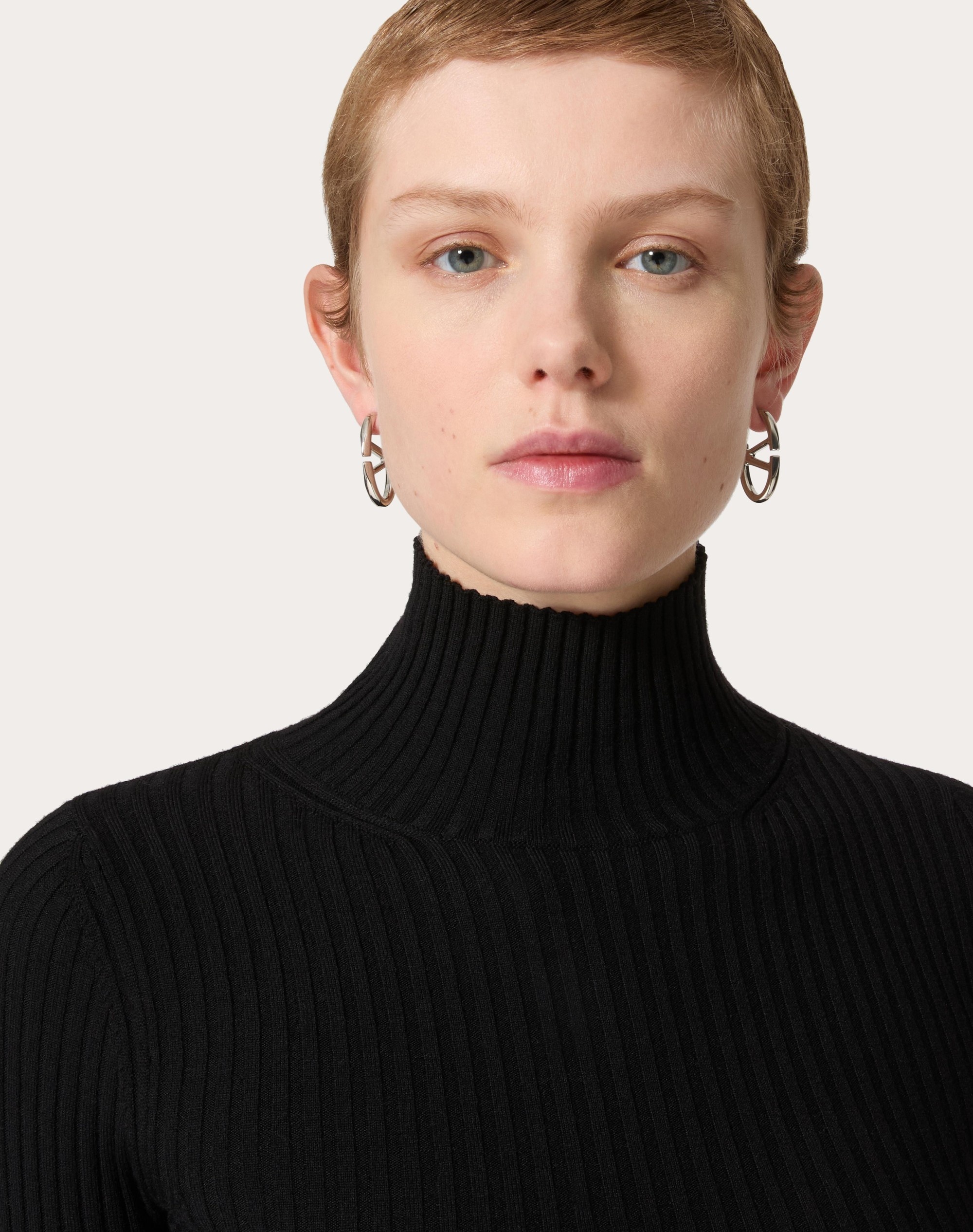 VLOGO THE BOLD EDITION METAL EARRINGS 5
