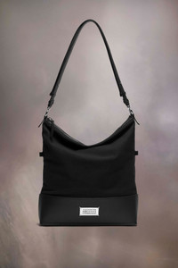 【MAISON MARGIELA】5AC SMALL HOBO BAG Maison Margiela Black 5AC Hobo Small Bag for Men and Women