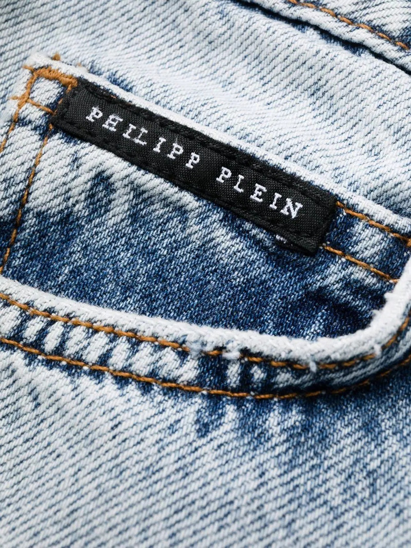 high-waisted flared jeans 7