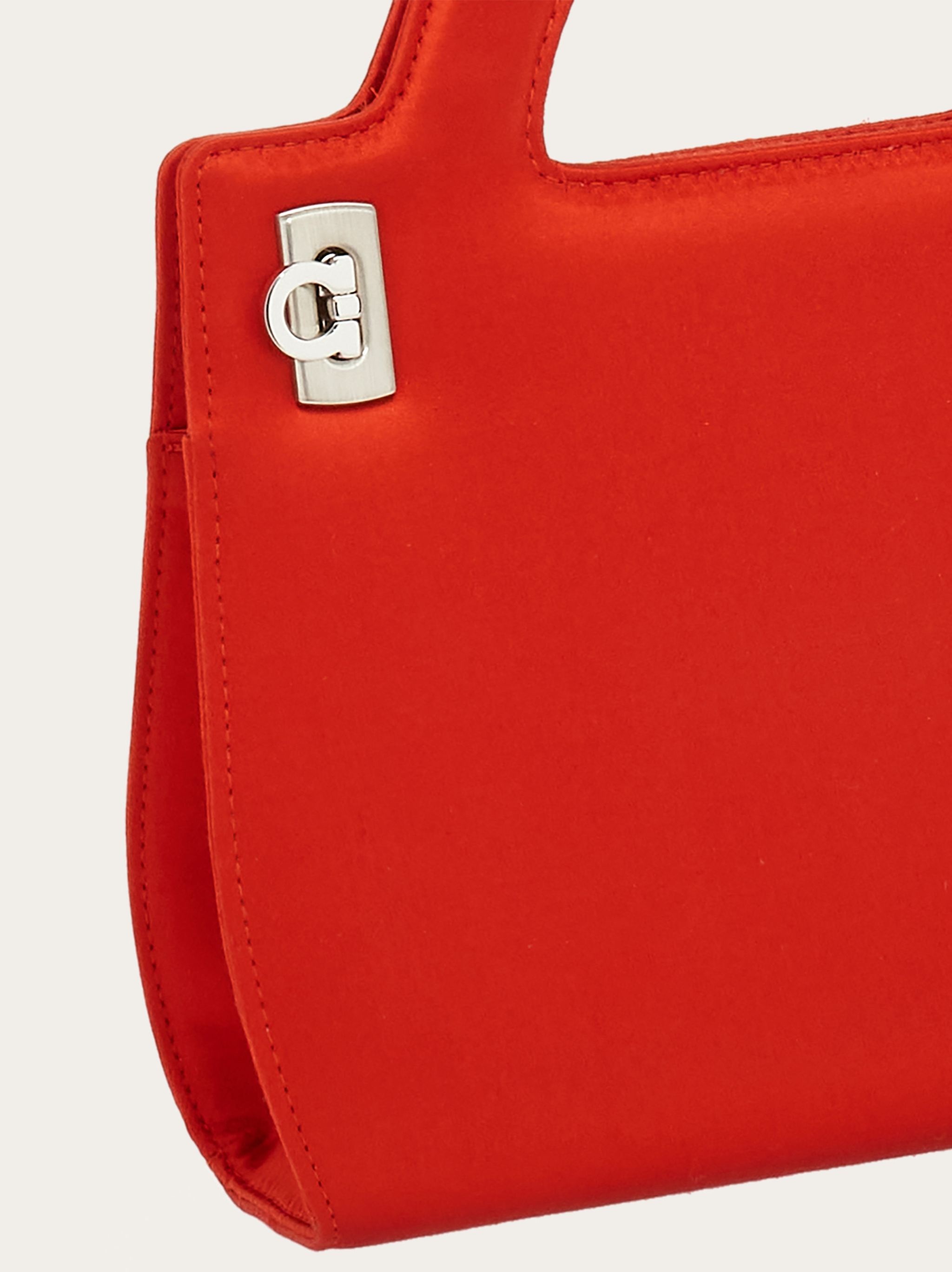 Wanda mini bag with nuanced detailing - 6