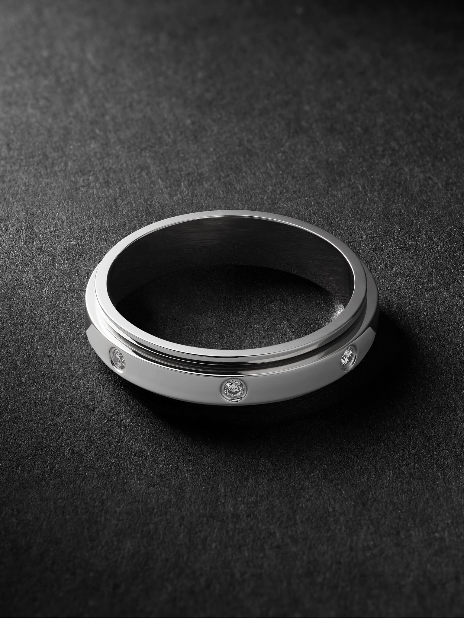 Possession 18-Karat White Gold and Diamond Ring - 3