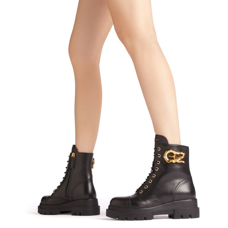 Giuseppe Zanotti Tankie Boot outlook