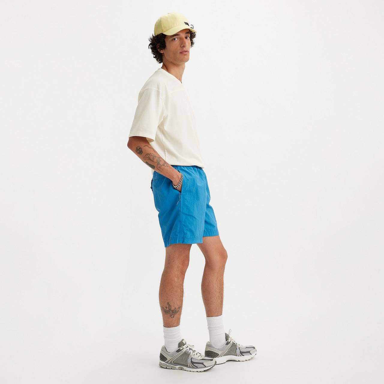 GOLD TAB™ WARM UP NYLON MEN'S SHORTS - 3