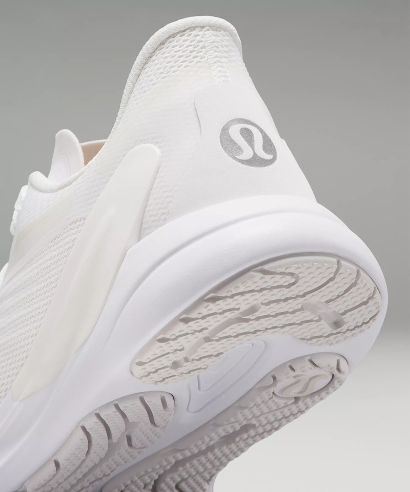 blissfeel 2 Women's Running Shoe 11