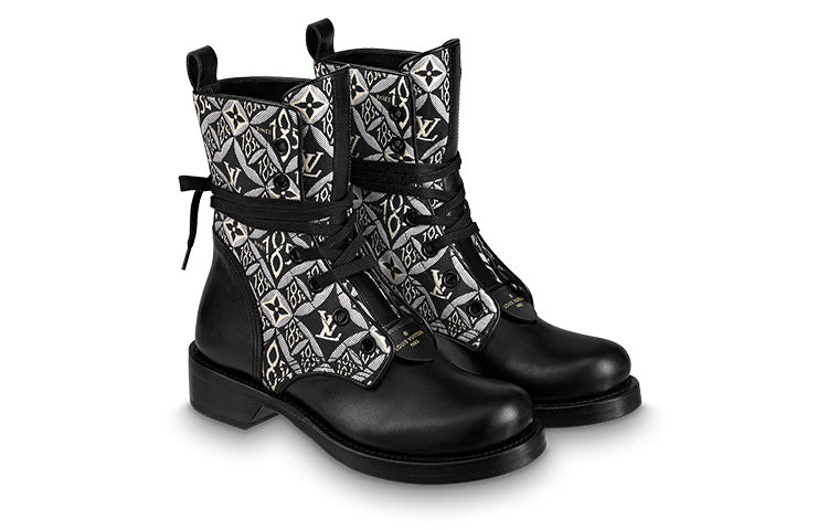 (WMNS) LOUIS VUITTON Metropolis Boots 'Black White Monogram' 1A8DEY - 3