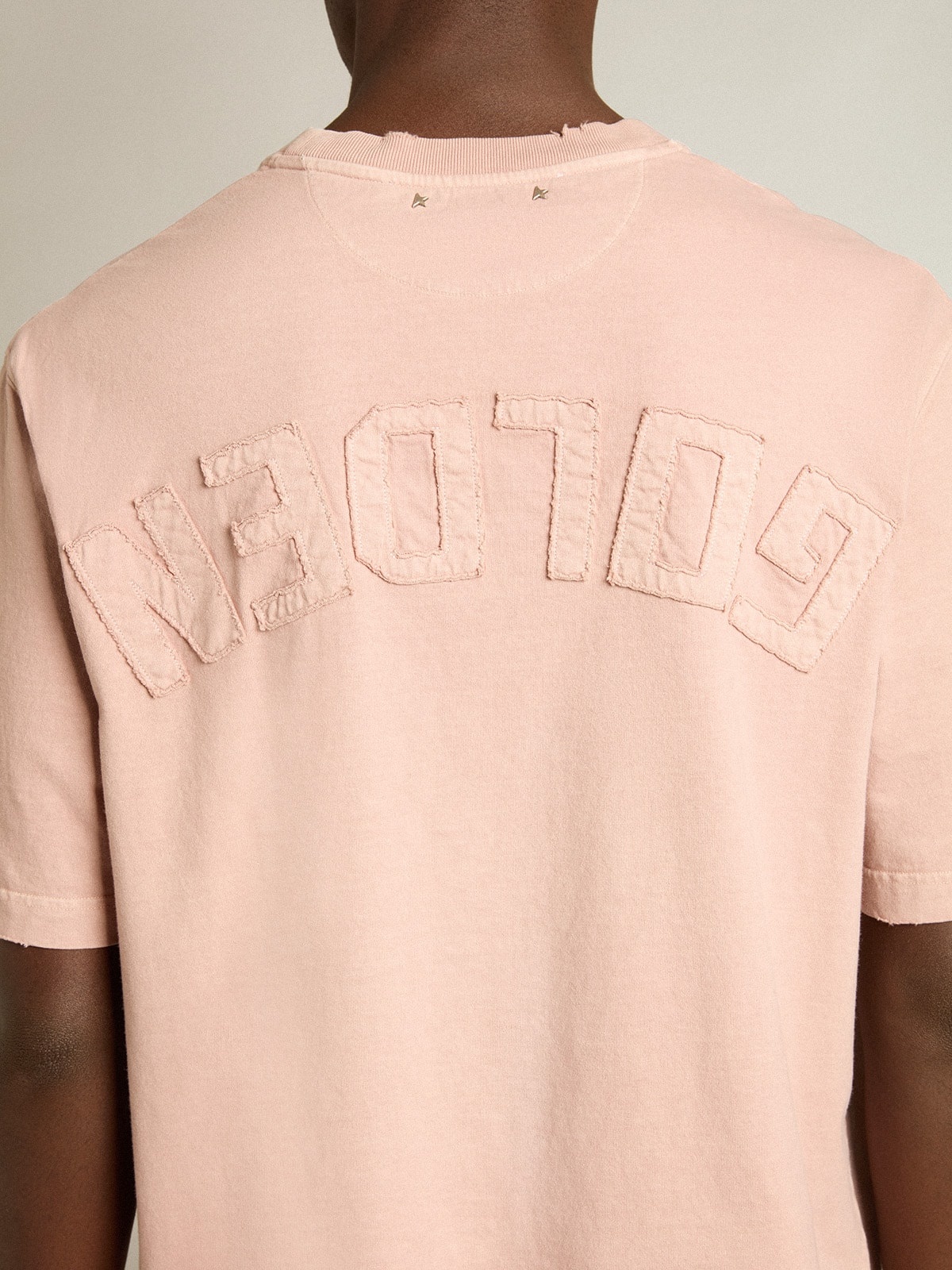 Powder-pink T-shirt with reverse logo on the back - Asian fit - 5