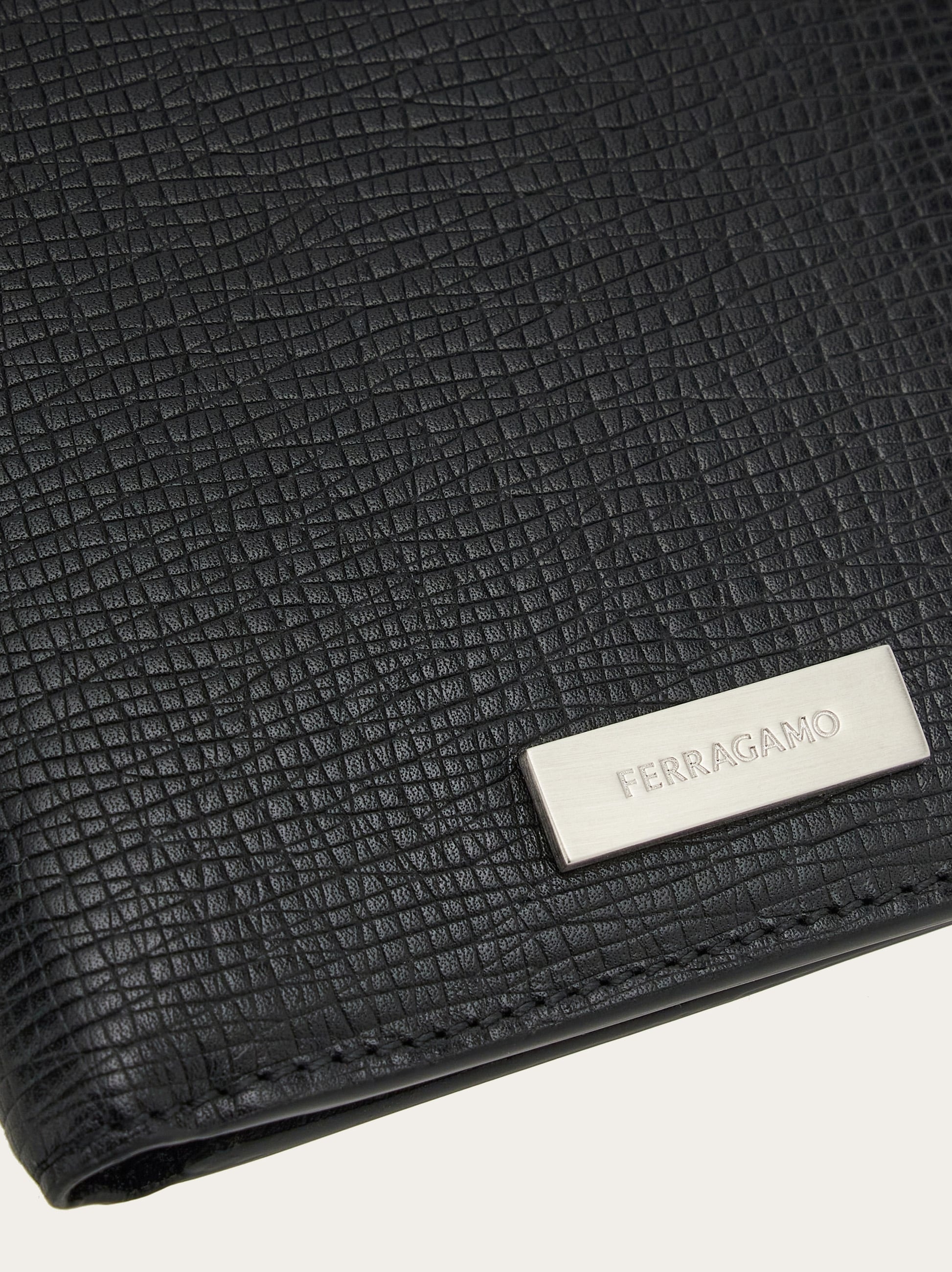 Wallet with custom metal plate - 5