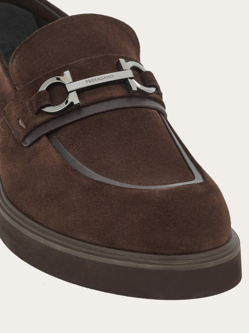 Moccasin with Gancini ornament 6