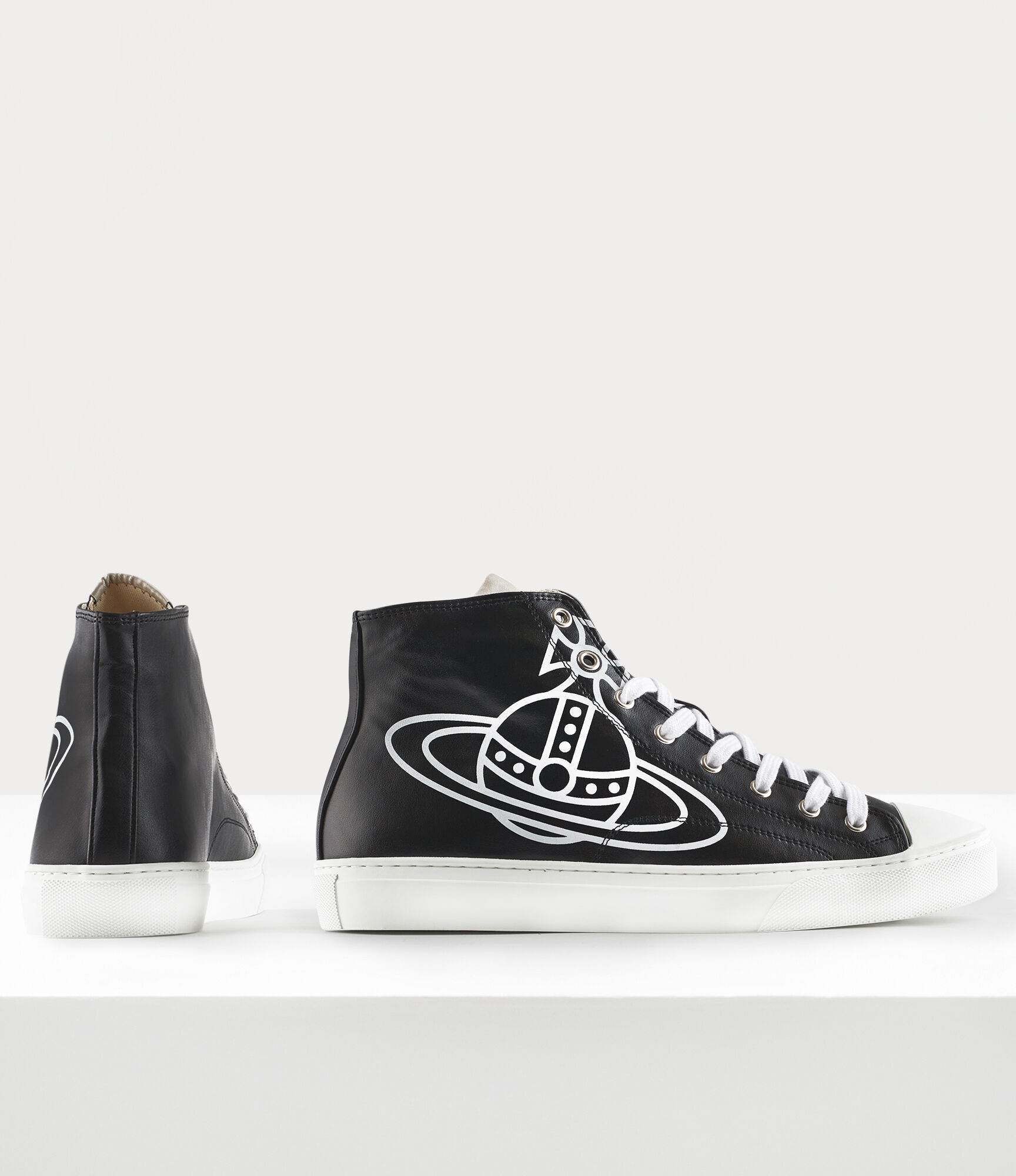 WOMEN'S HIGH TOP PLIMSOLLS - 4