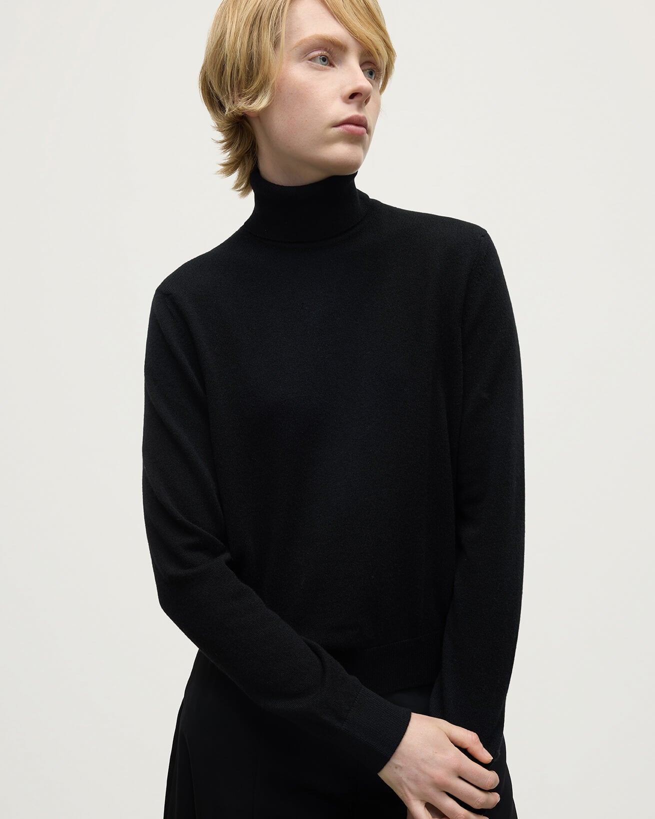 Classic Cashmere Black Roll Neck Jumper - 5
