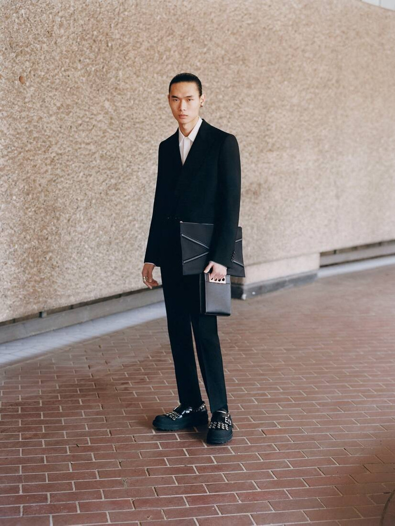 Men's The Grip Mini Tote Bag in Black 5