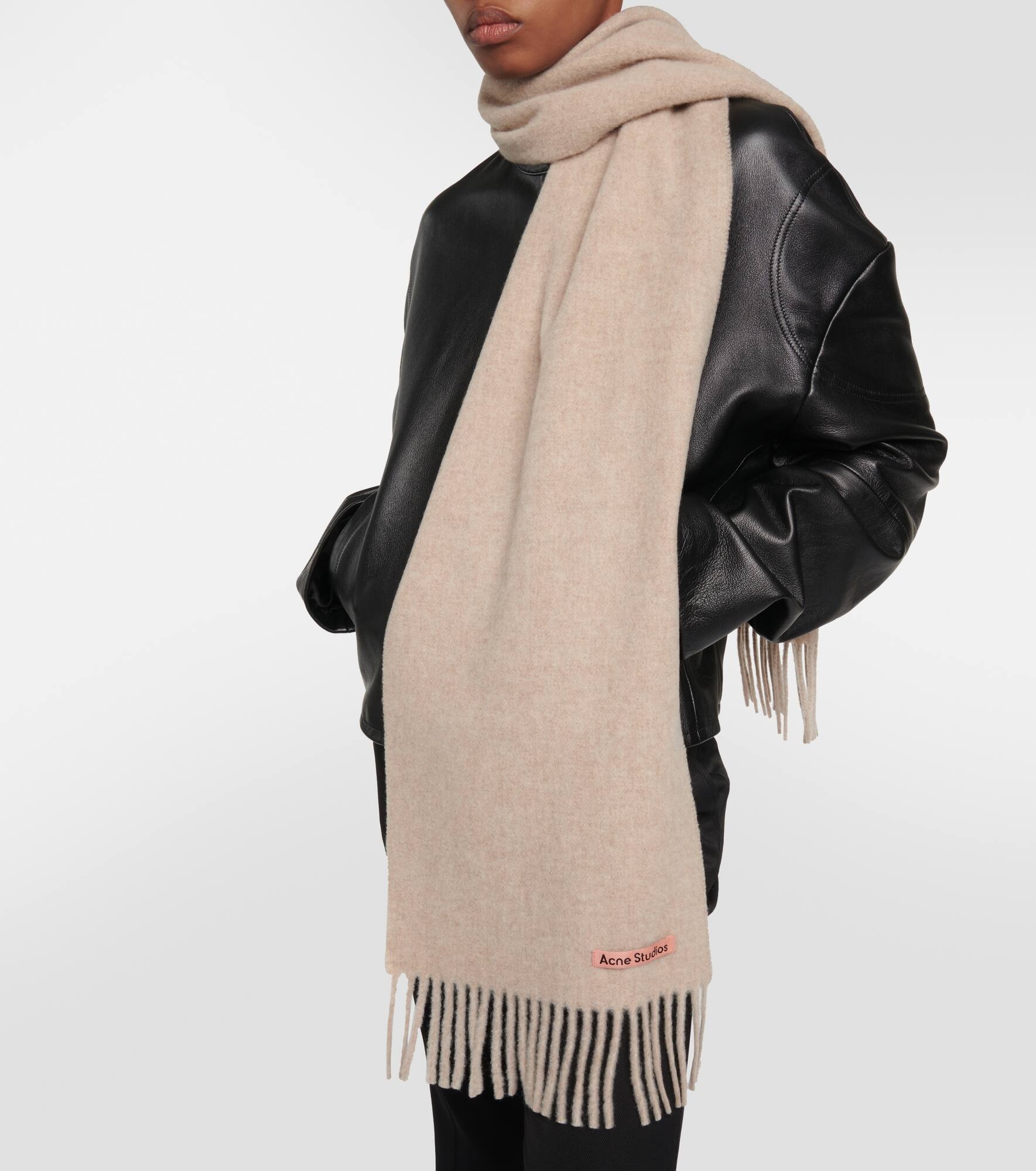 Canada Skinny fringed wool scarf - 3