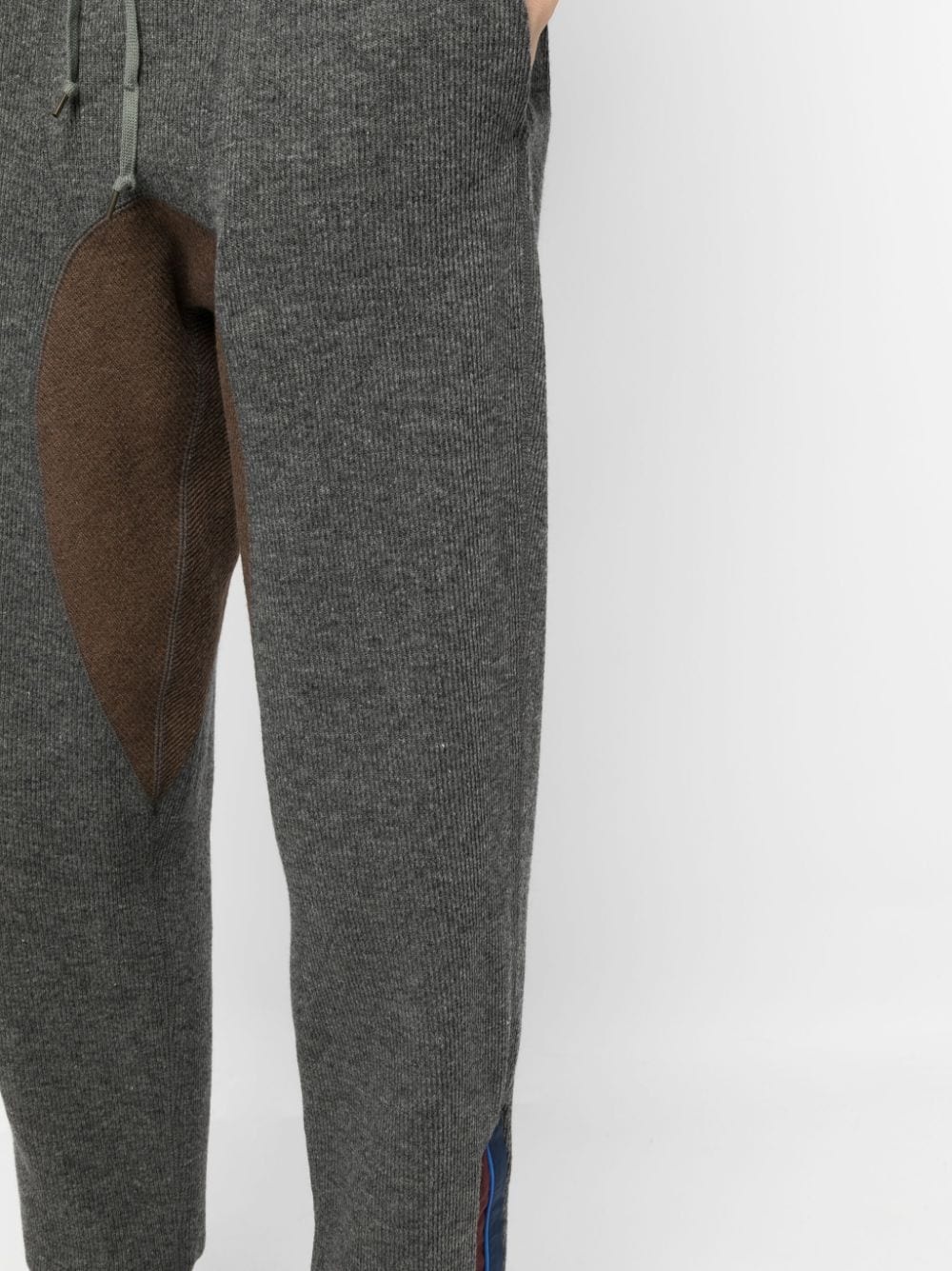 drawstring-waistband knitted trousers - 5