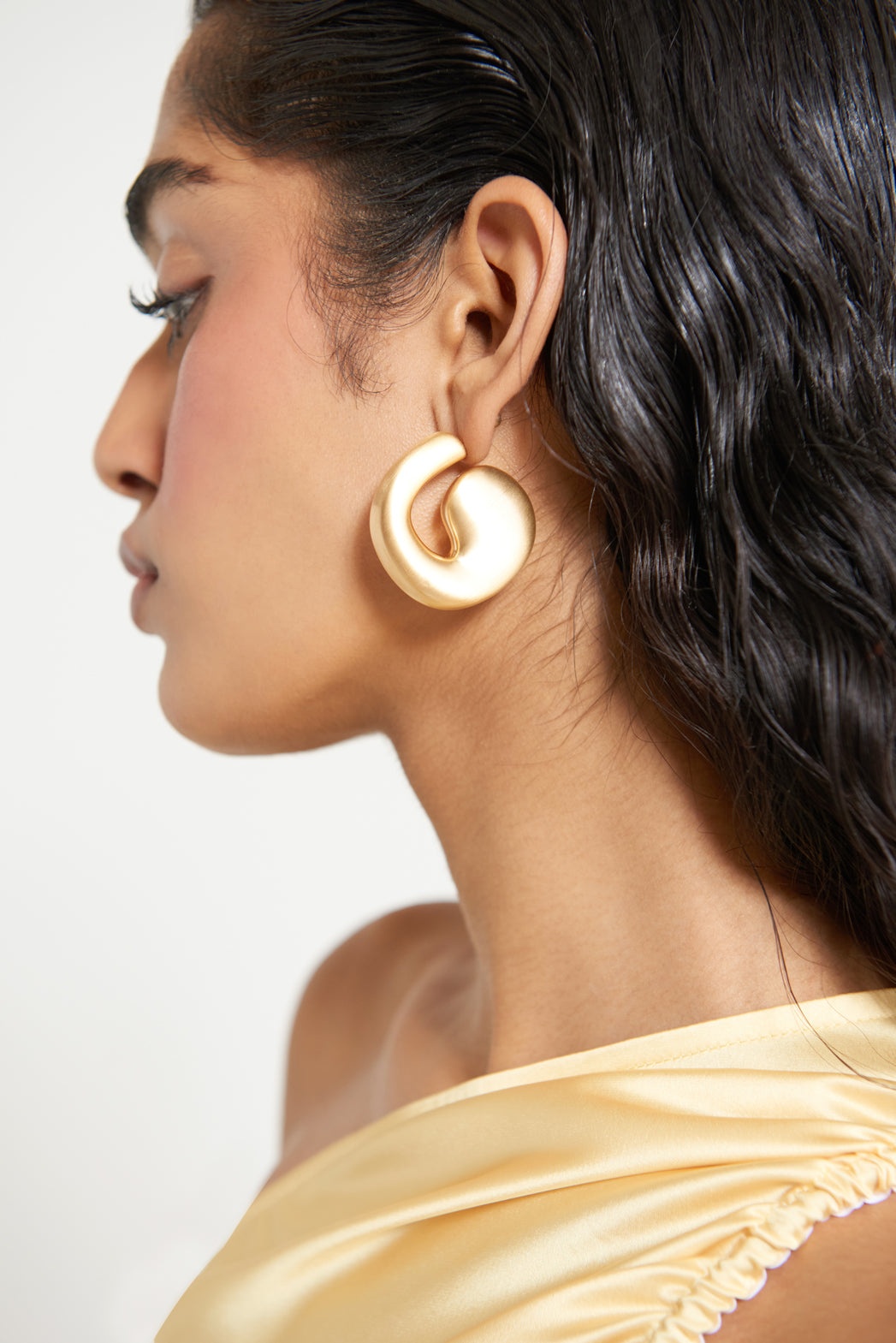 KARINA EARRING - 2