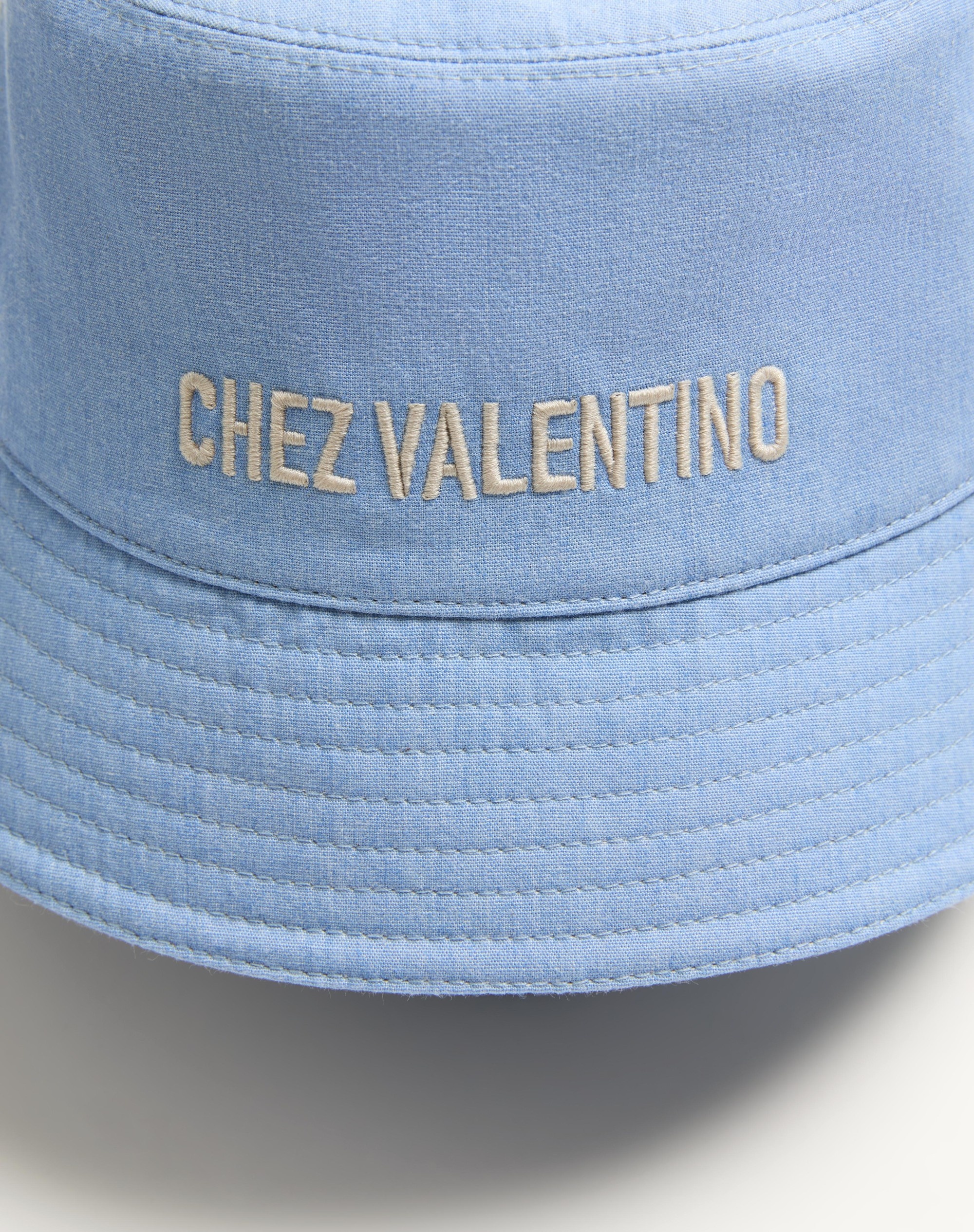 ハット VALENTINO CHEZ HAT Valentino CHEZ VALENTINO DENIM BUCKET HAT WITH EMBROIDERY