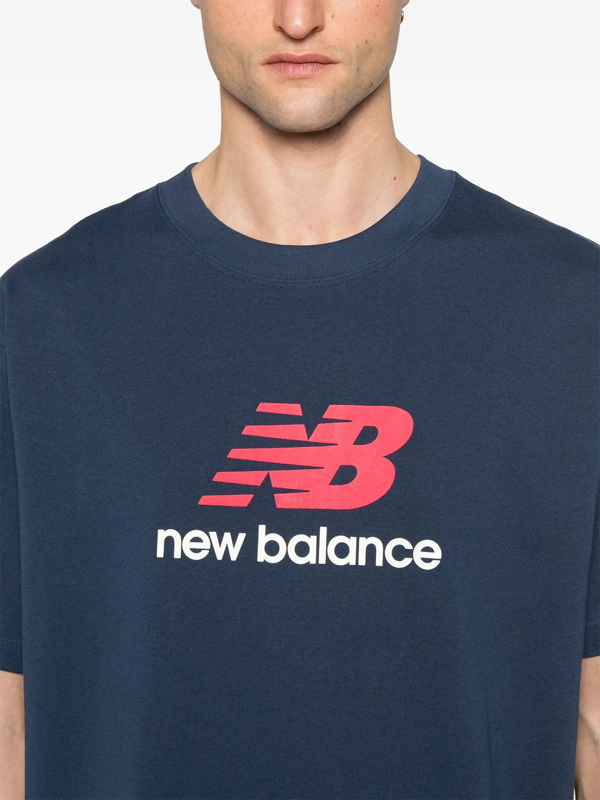 Athletics Logo T-shirt - 3