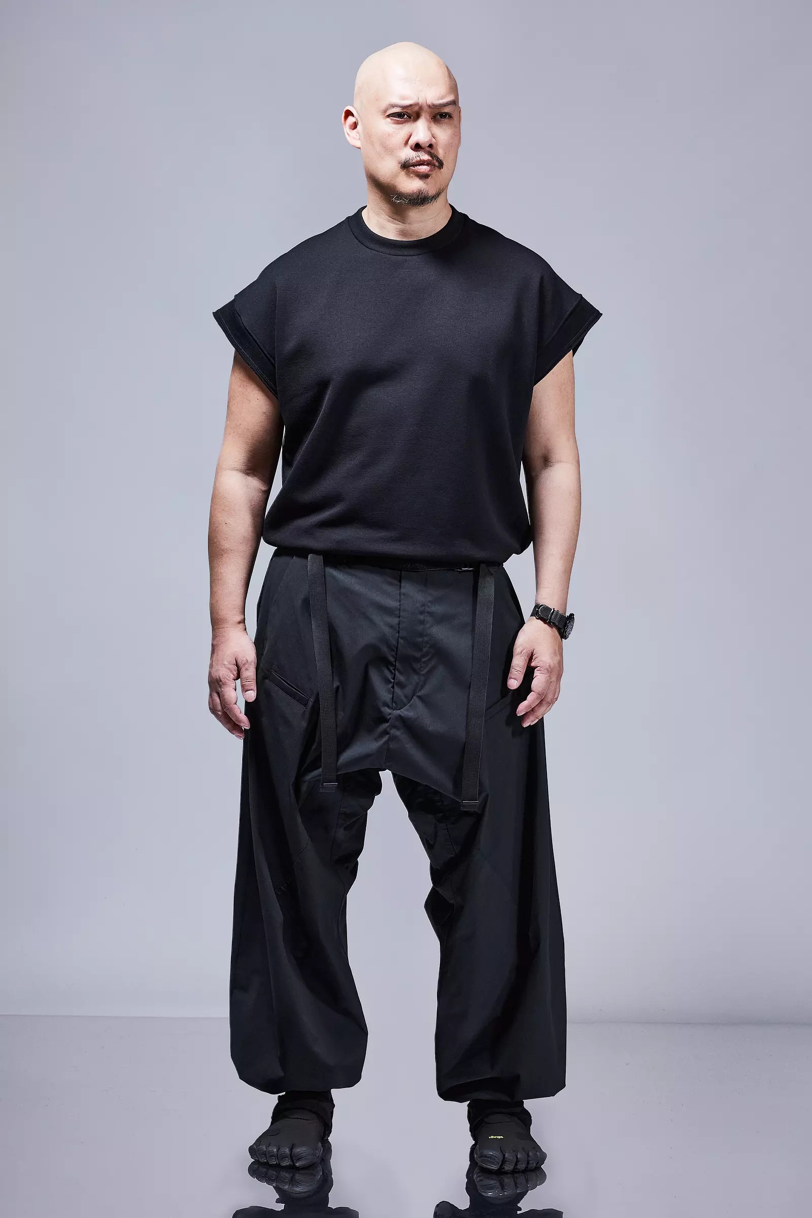 P30BL-E Encapsulated Nylon Ultrawide Drawcord Trouser Black - 15