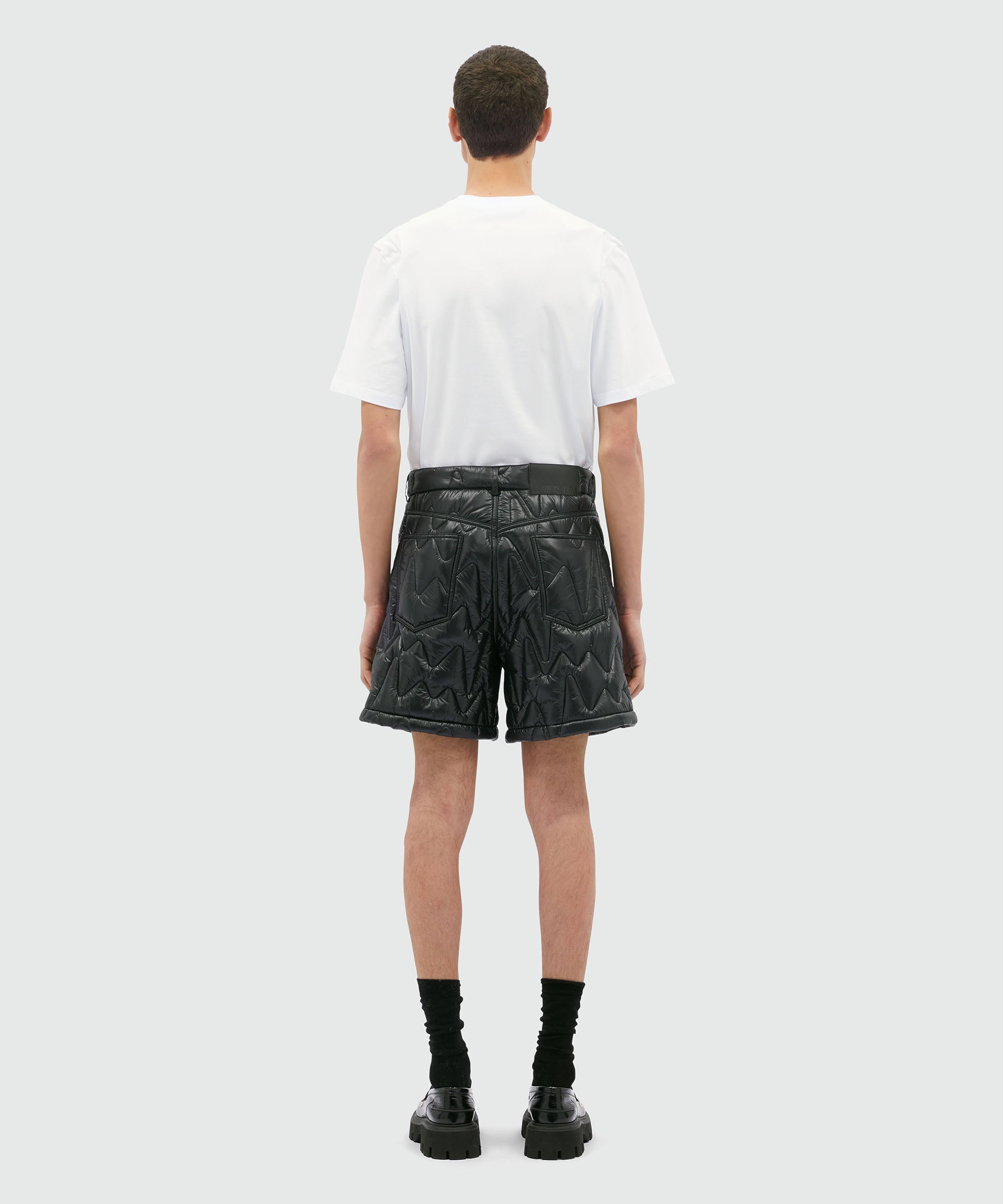 Black quilted "TheMwave" pattern shorts - 3