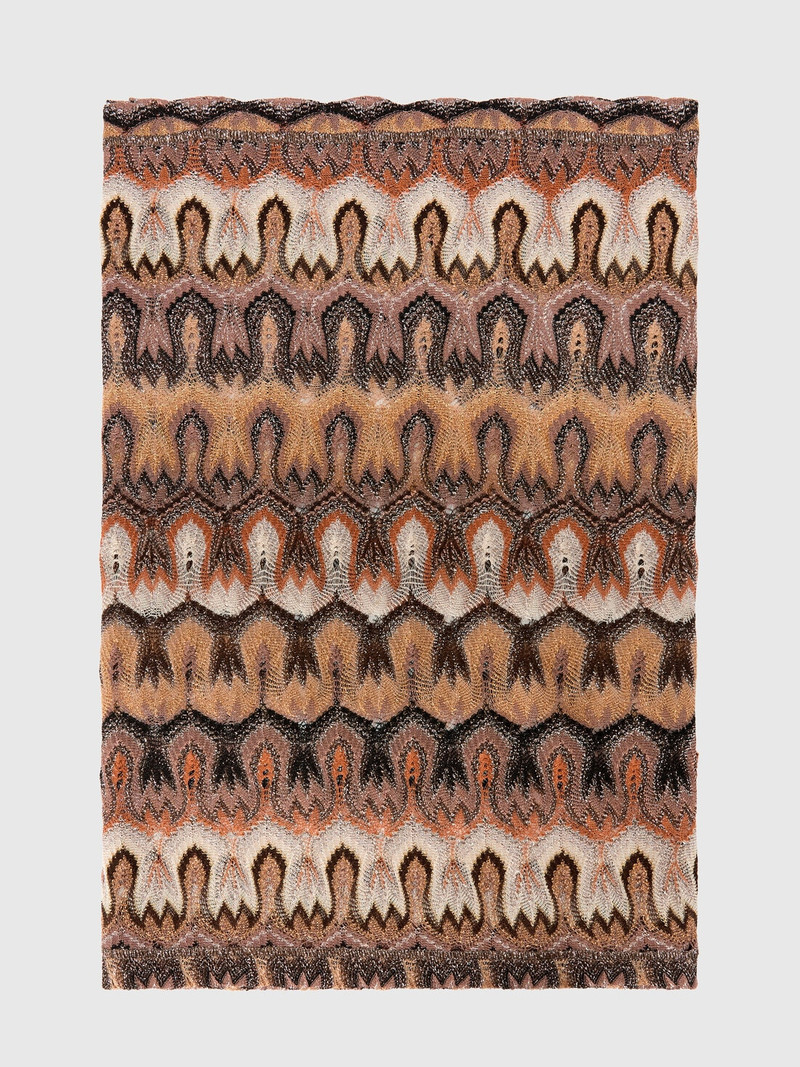 Viscose lamé stole with arabesque motif 1