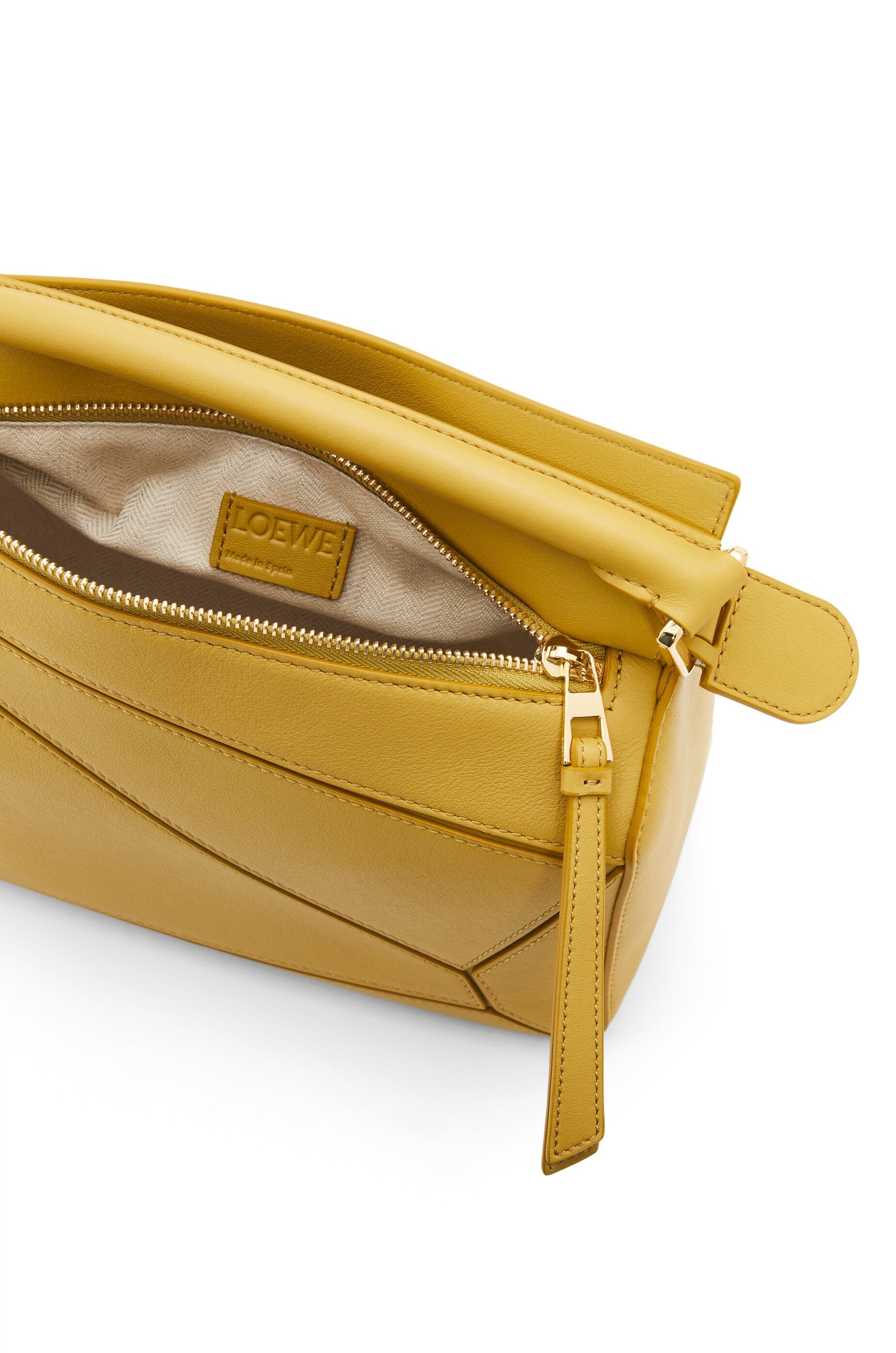 Small Puzzle bag in classic calfskin - 7