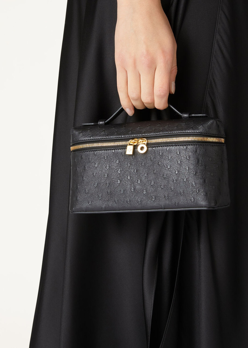 Loro Piana Extra Pocket L19 outlook