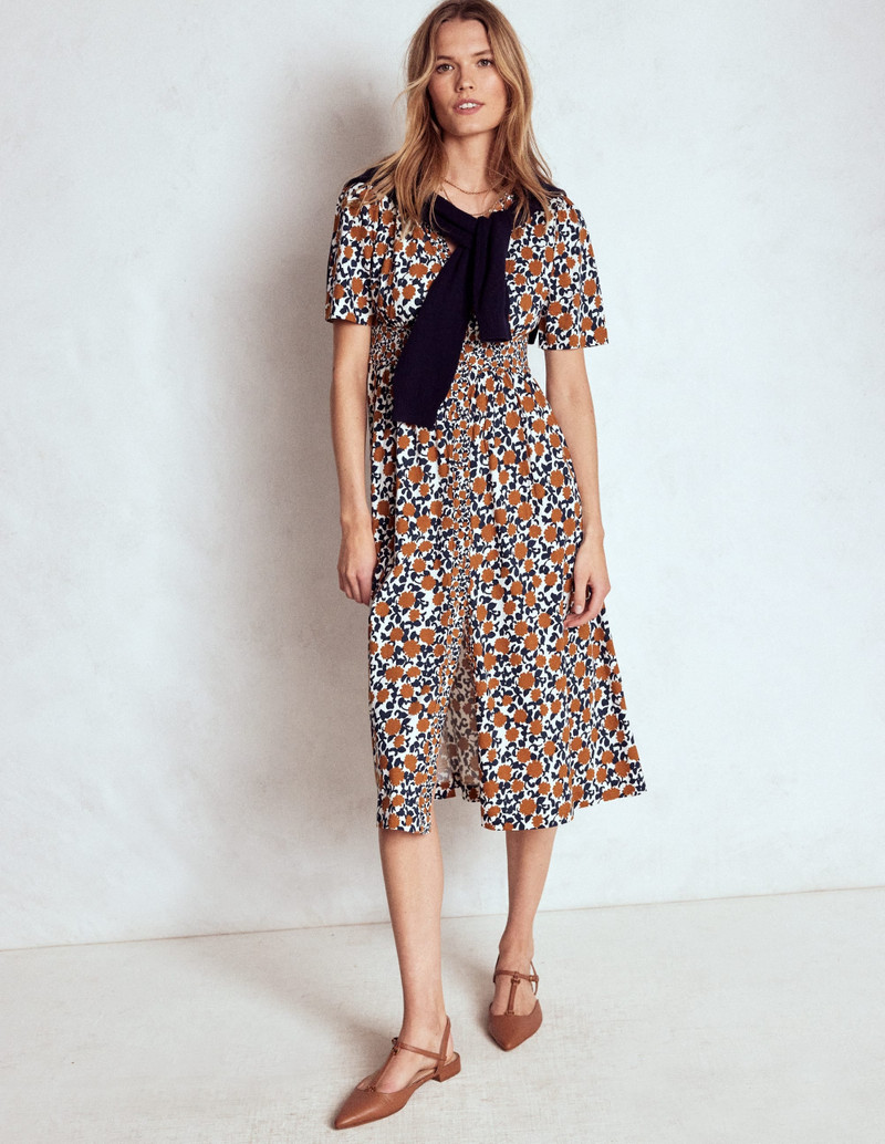 Natalia Jersey Tea Dress-Cognac, Floweret Vine 6