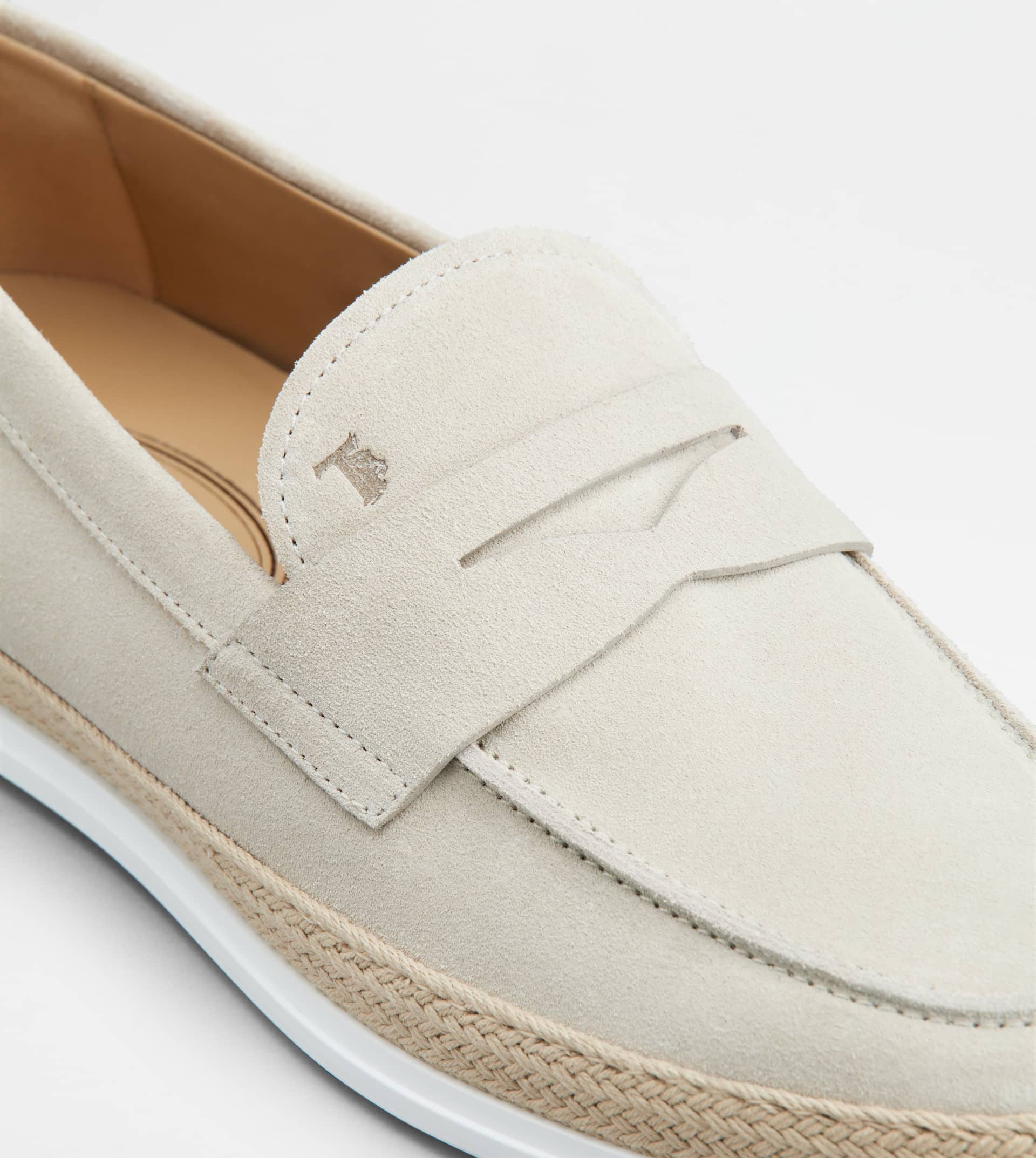 24PF new/TOD'S ゴマ スエードペニーローファー Loafer Beige 24PF new/TOD'S ゴマ スエードペニーローファー Loafer Beige