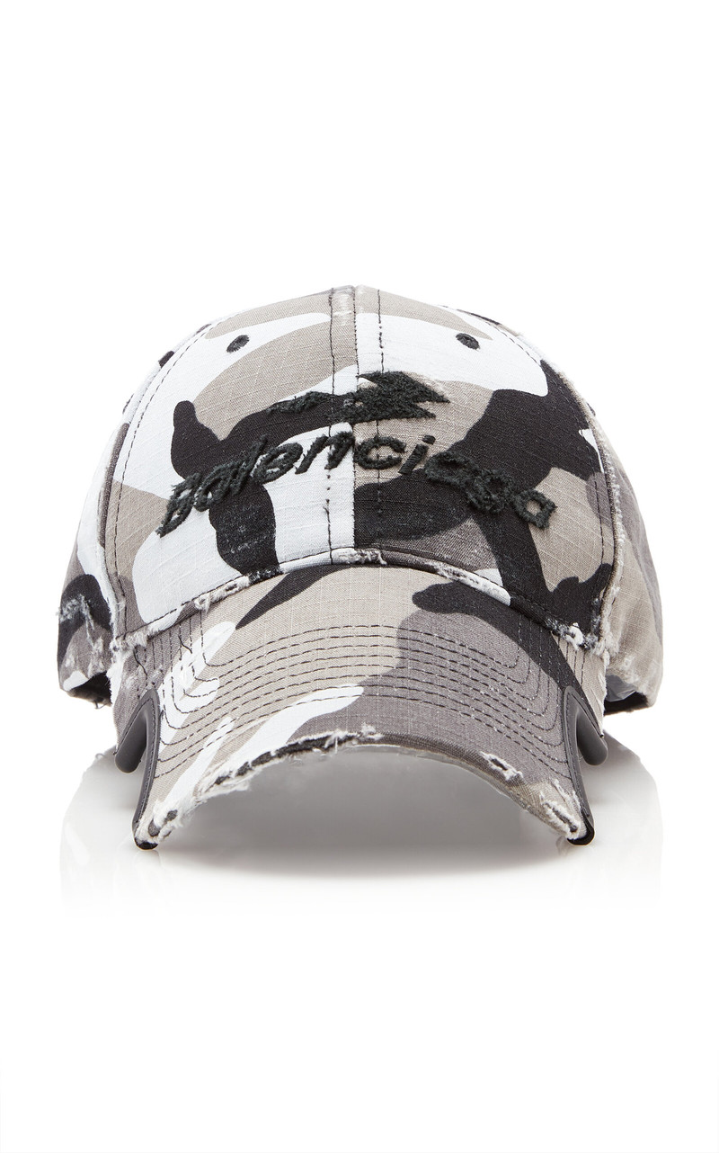 Logo-Embroidered Camouflage Cap black 1