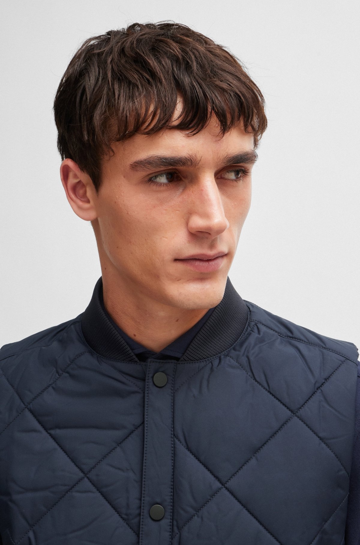 WATER-REPELLENT REGULAR-FIT GILET WITH DIAMOND QUILTING - 5