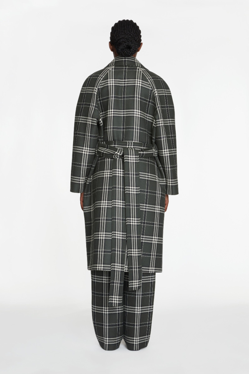 Lilabet Coat In Military Green Shetland Tartan 5