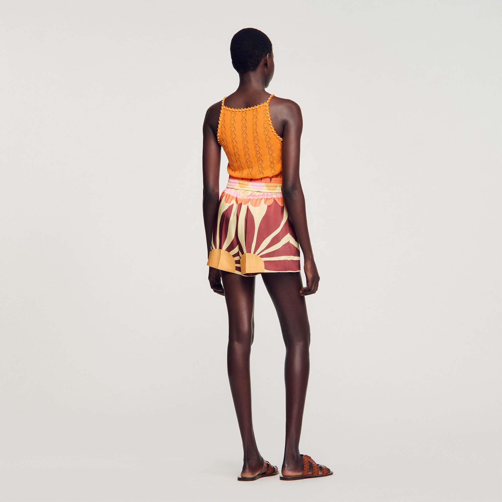 PATTERNED SATIN-EFFECT SHORTS - 6