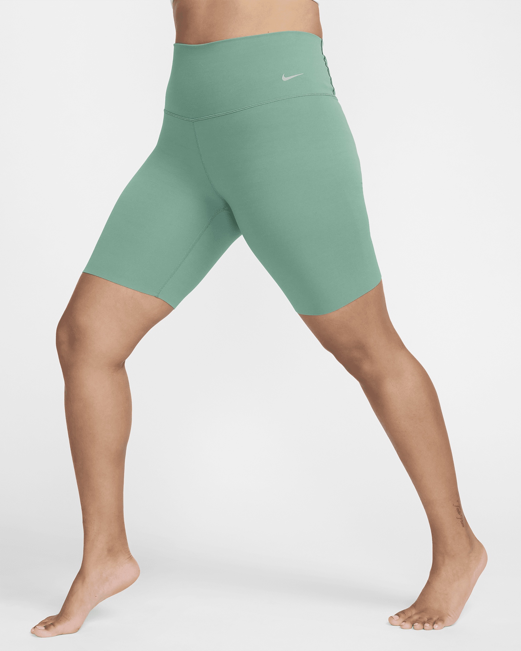 Nike Zenvy Women's Gentle-Support High-Waisted 8" Biker Shorts - 3