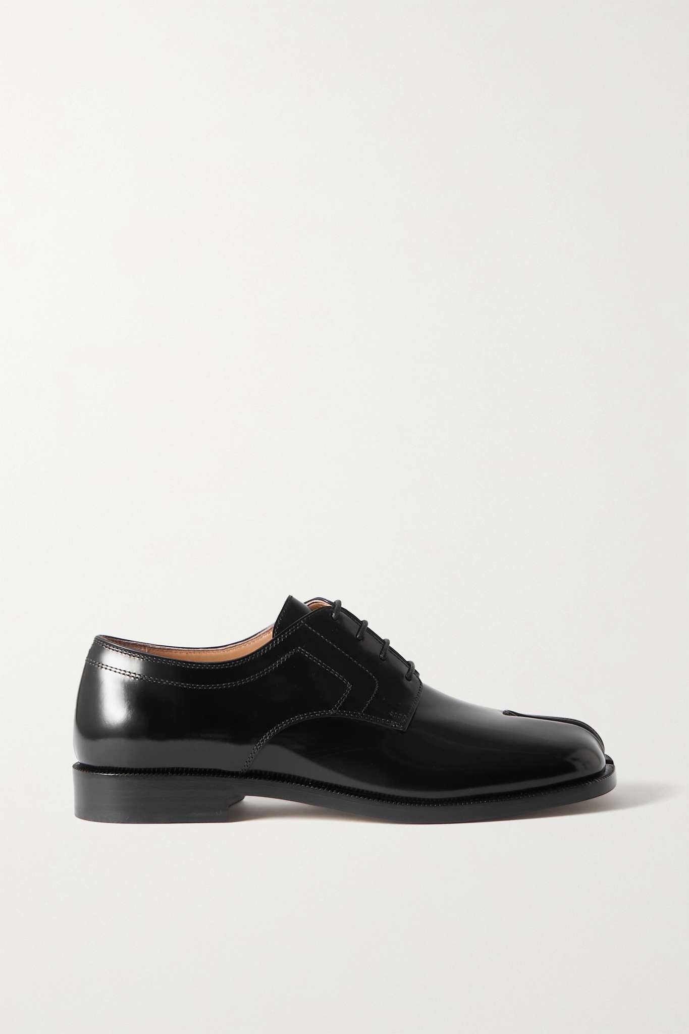 Tabi split-toe glossed-leather brogues - 5