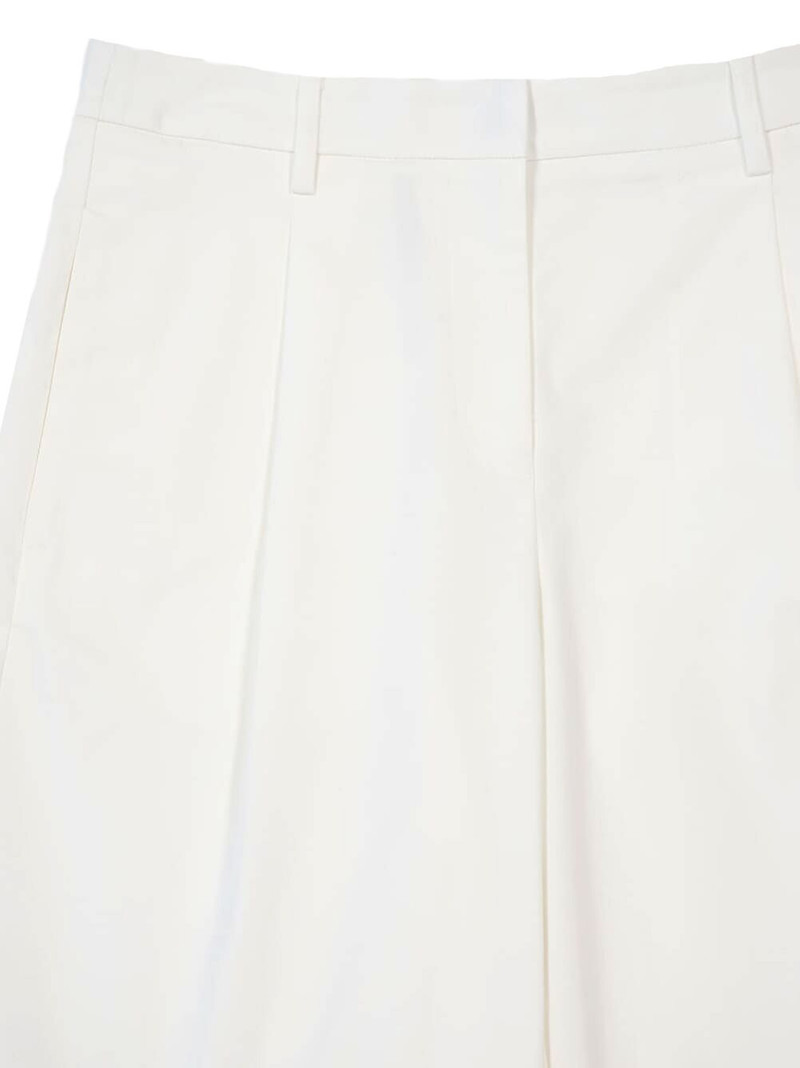 pleated chino shorts 3