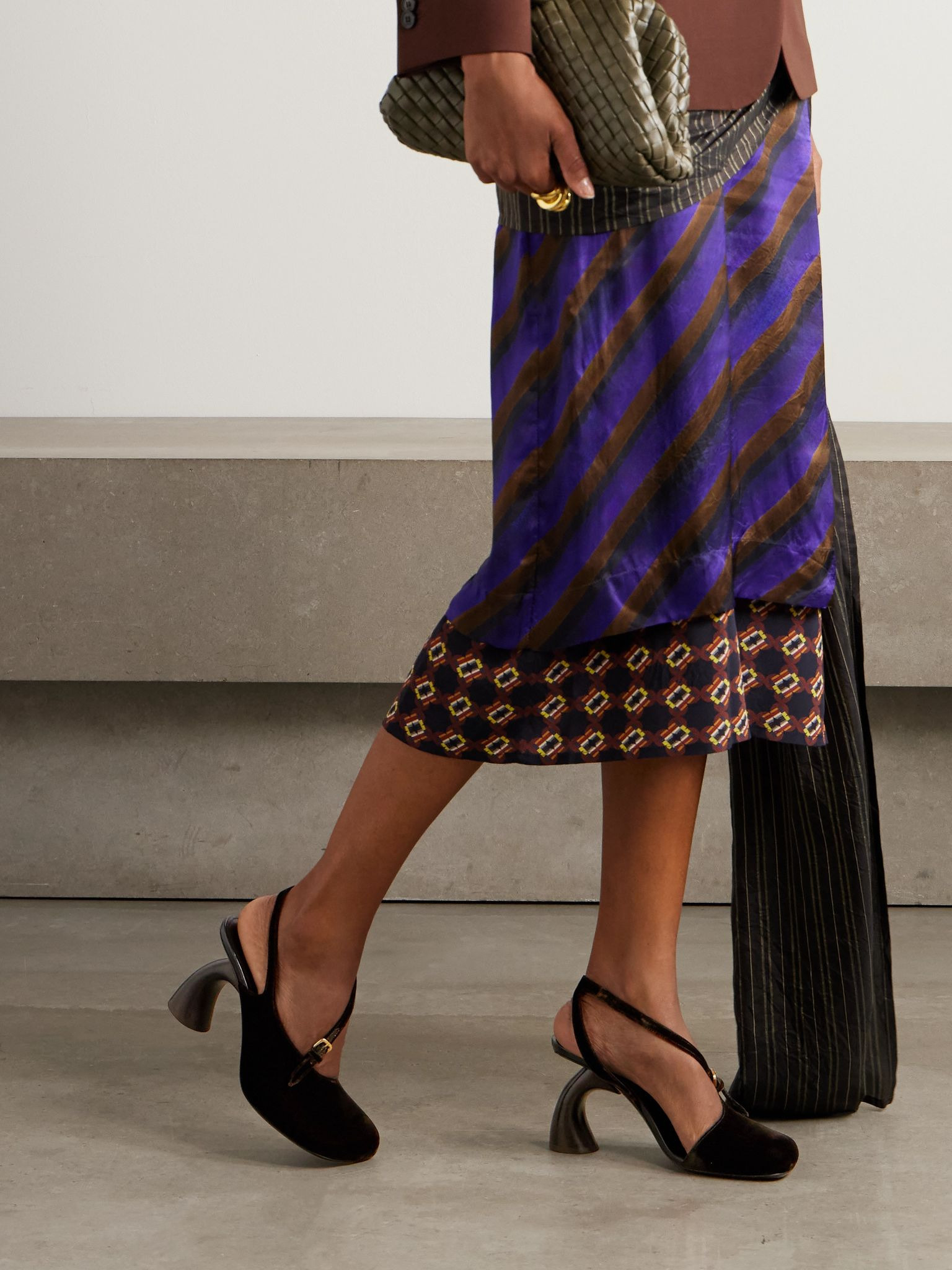 Velvet slingback pumps Dark brown - 2