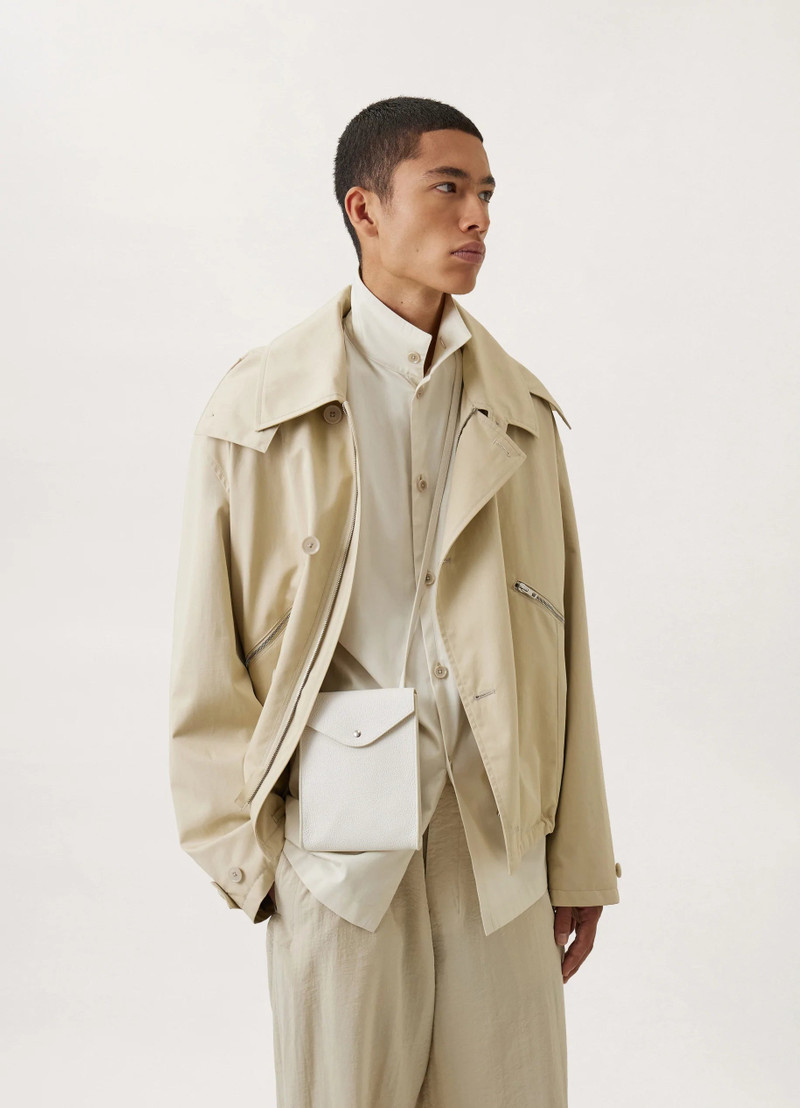 ENVELOPPE WITH STRAP
SOFT GRAINED LEATHER 4