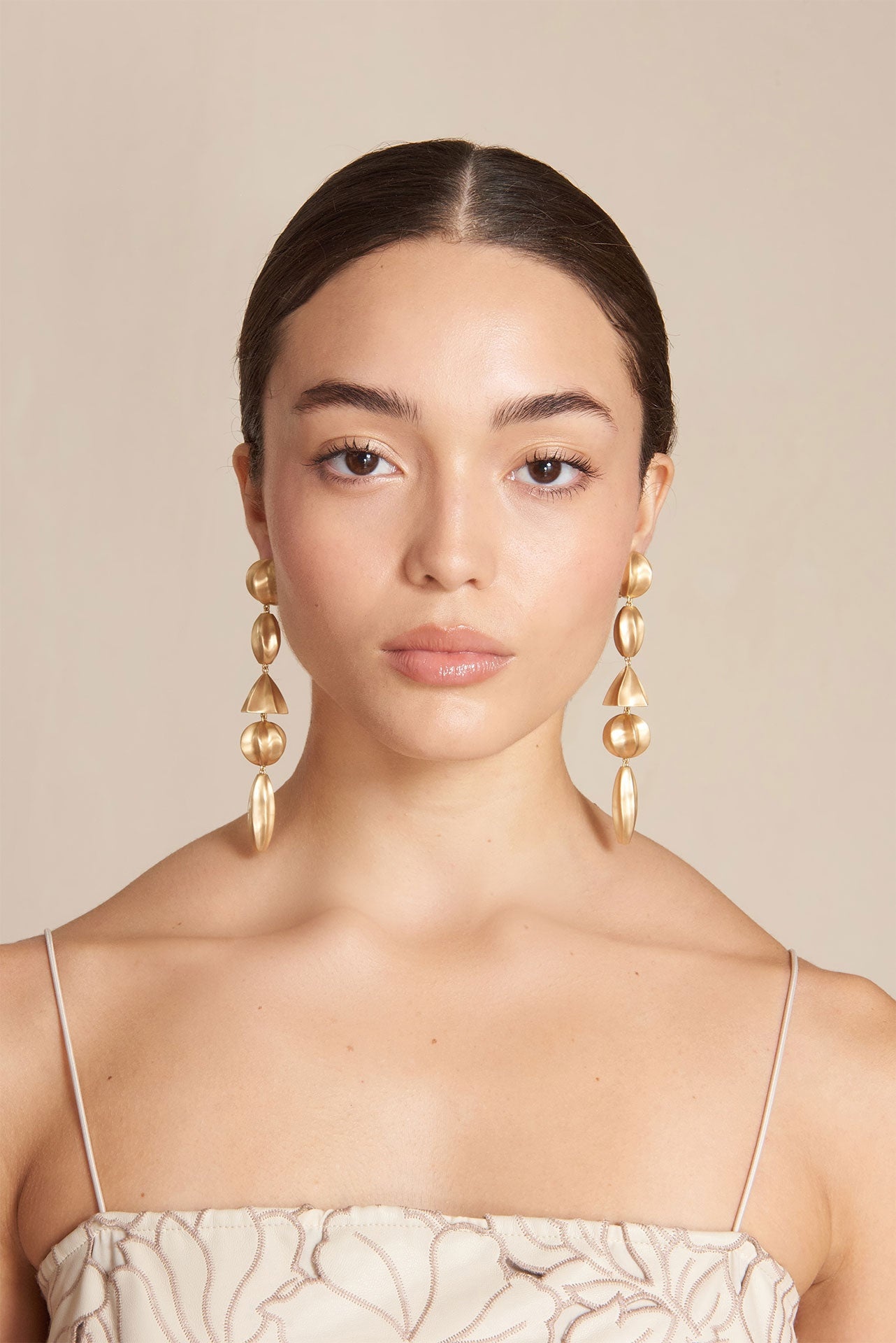 ILLENE EARRING - 2