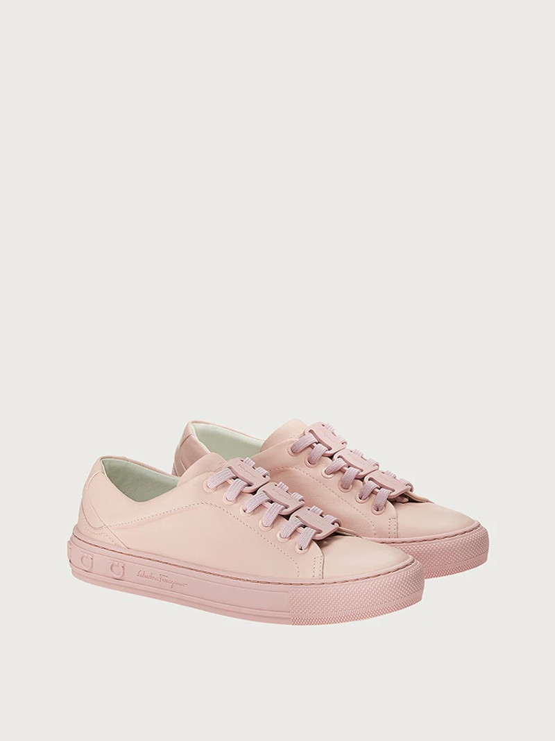 FERRAGAMO GANCINI SNEAKER outlook